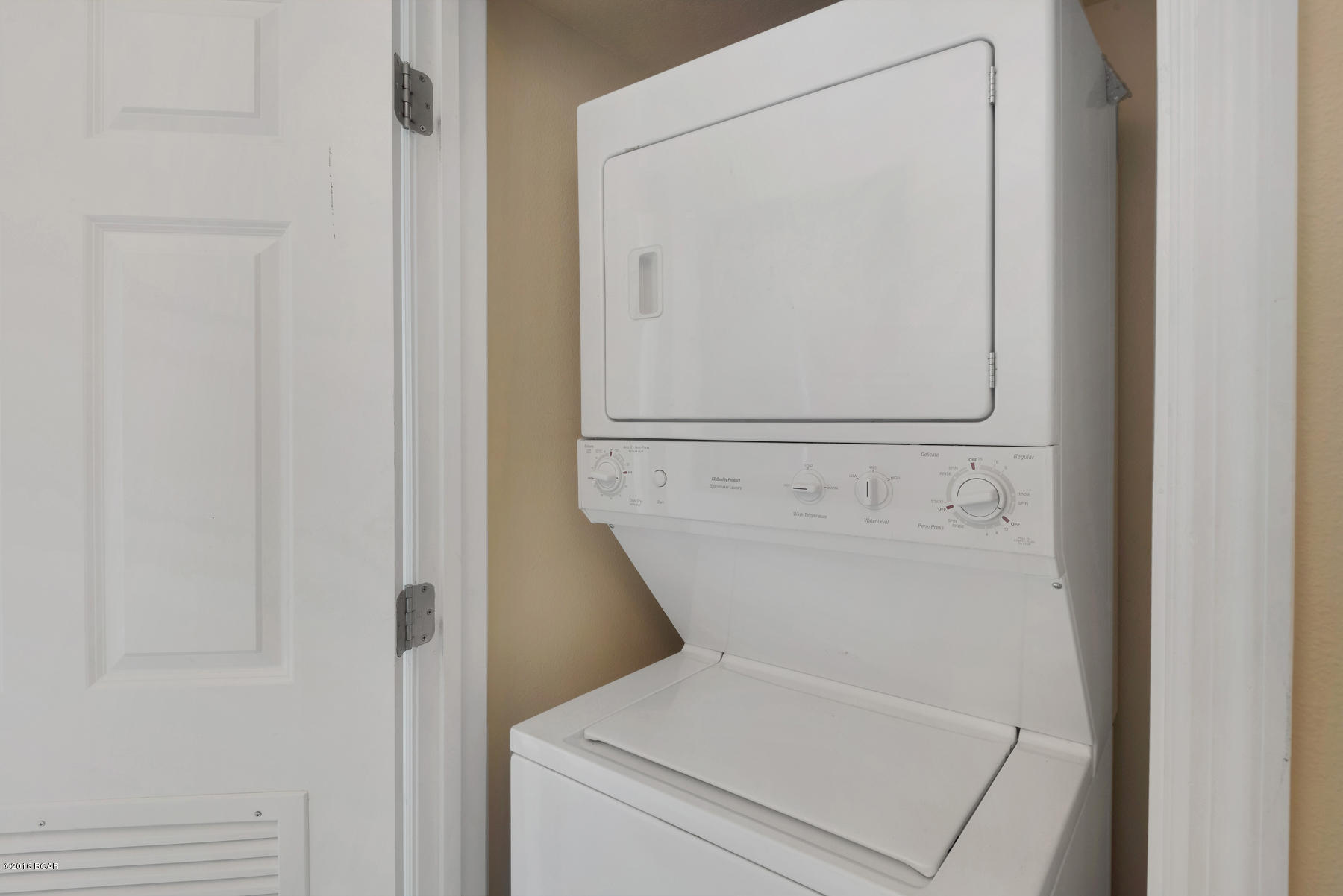 Emerald Beach Resort - Residential