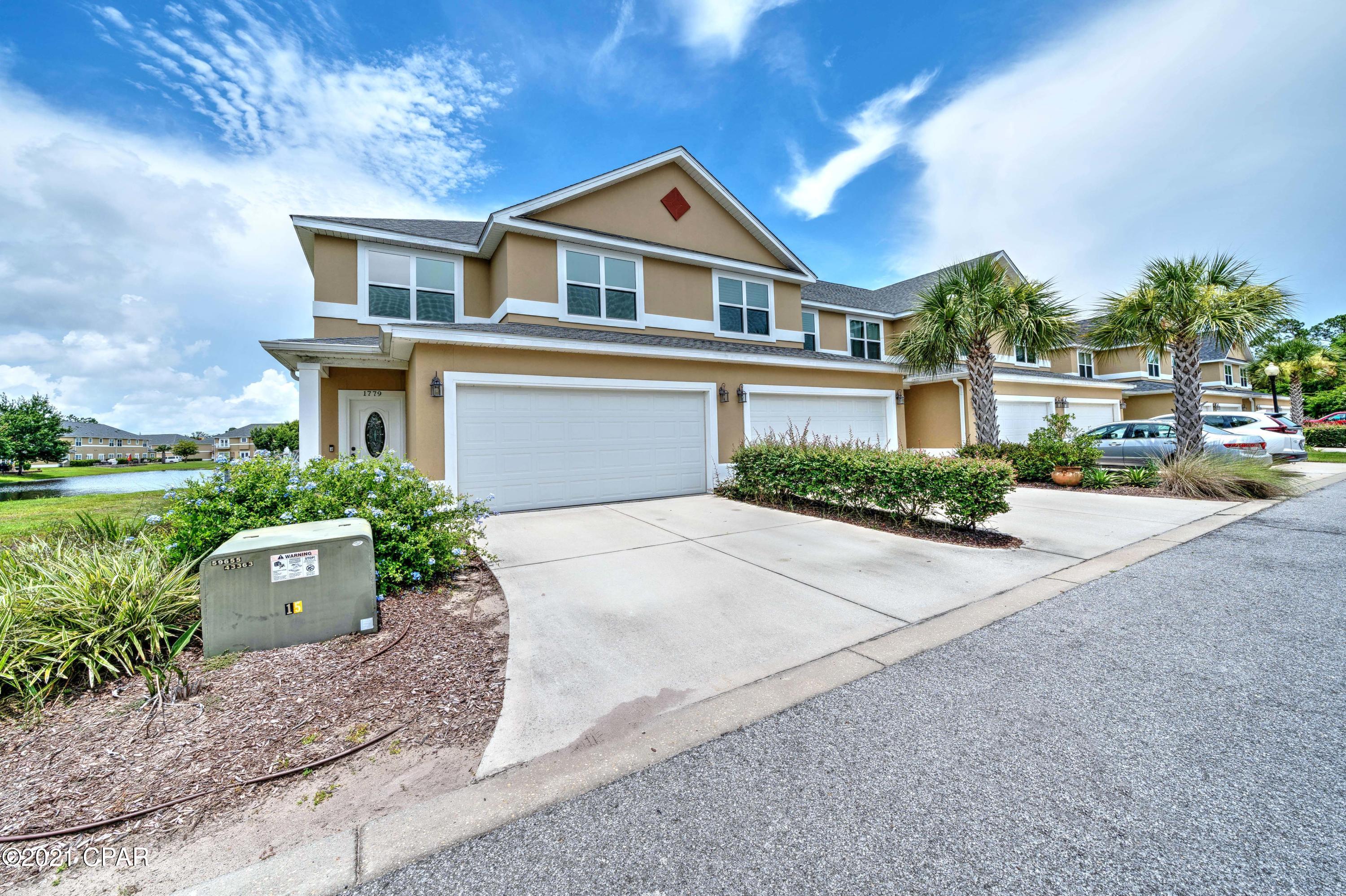 Annabella's Townhomes - Residential