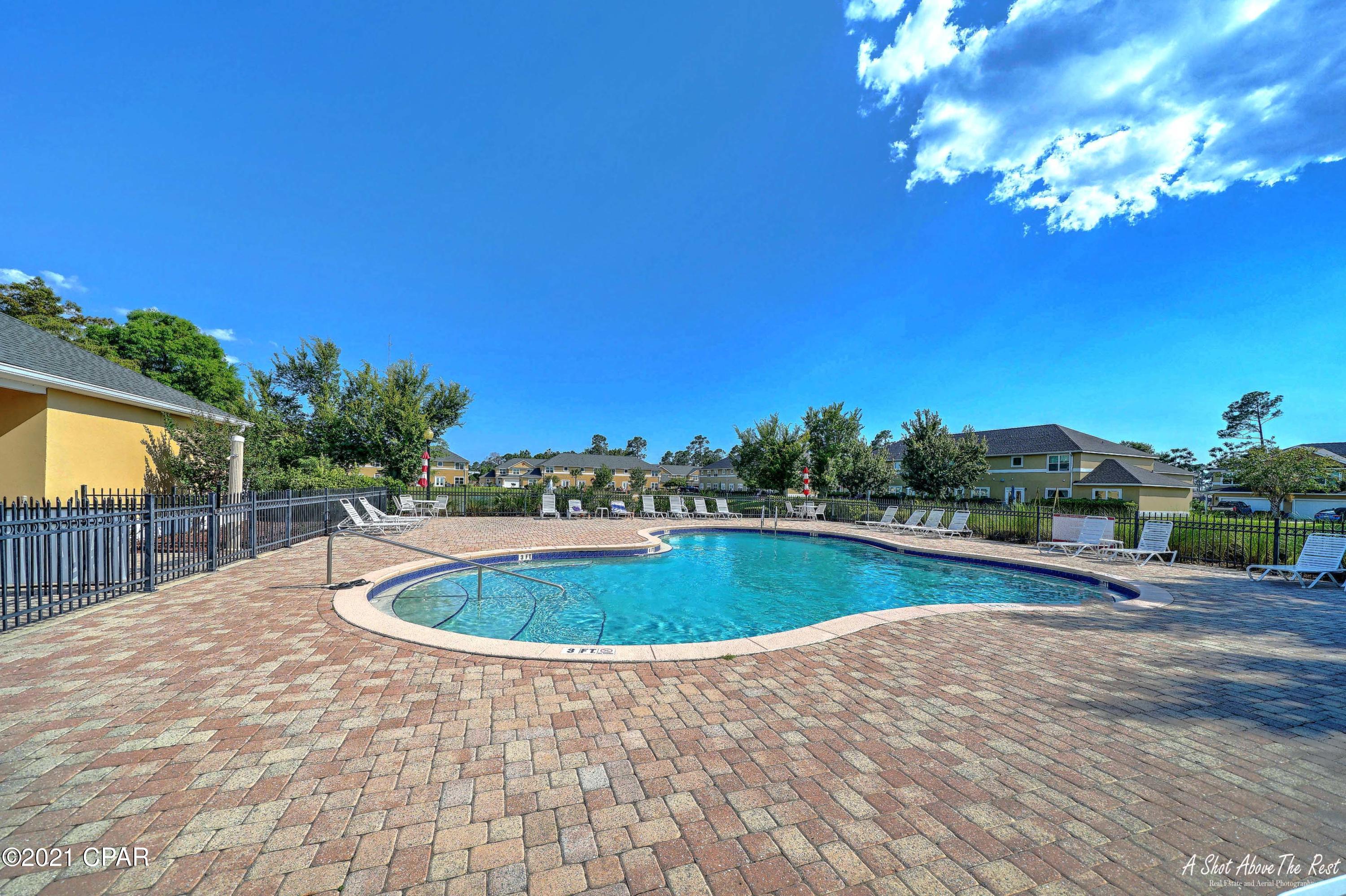 Annabella's Townhomes - Residential