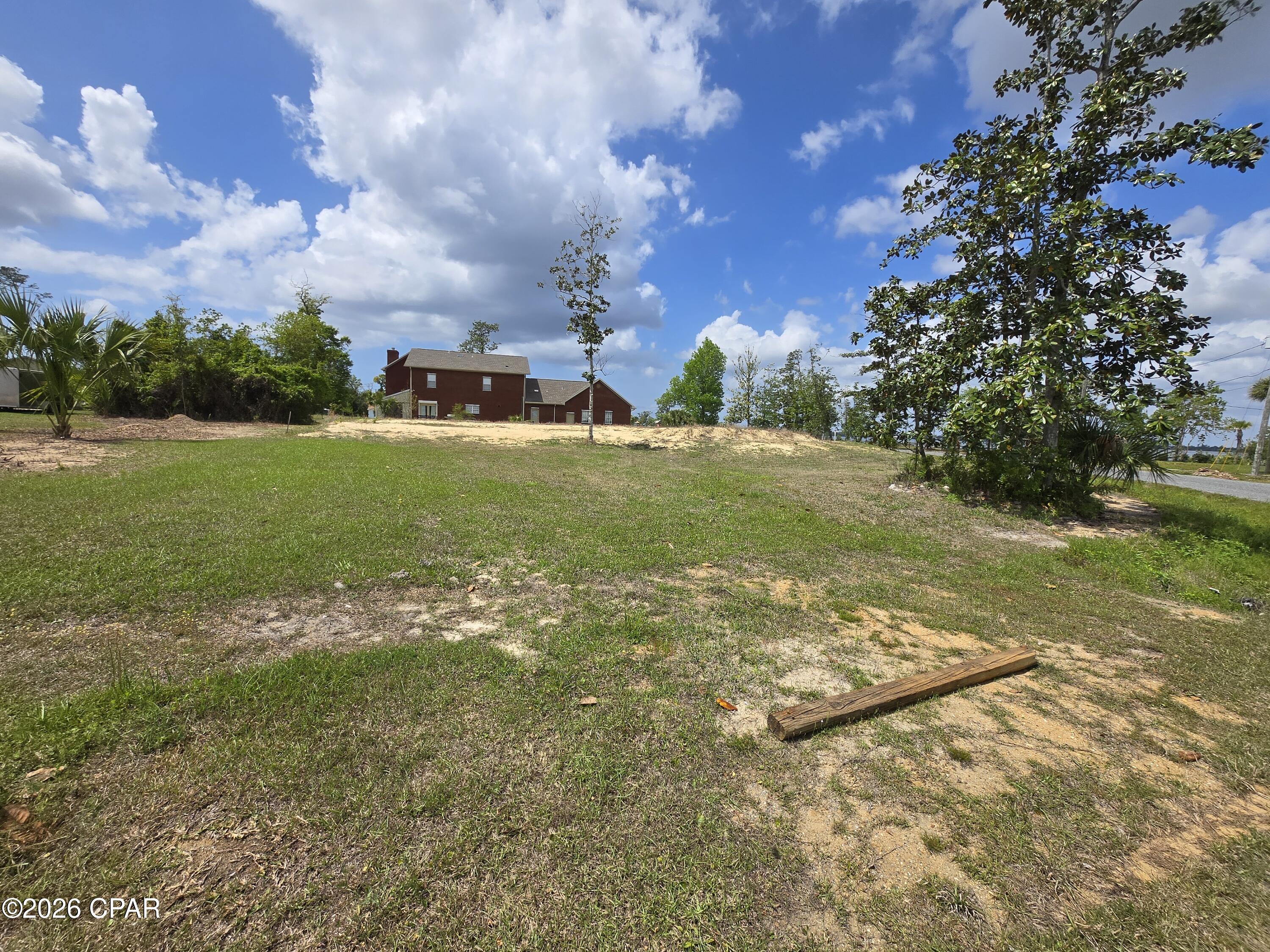 College Point 1st Add - Land