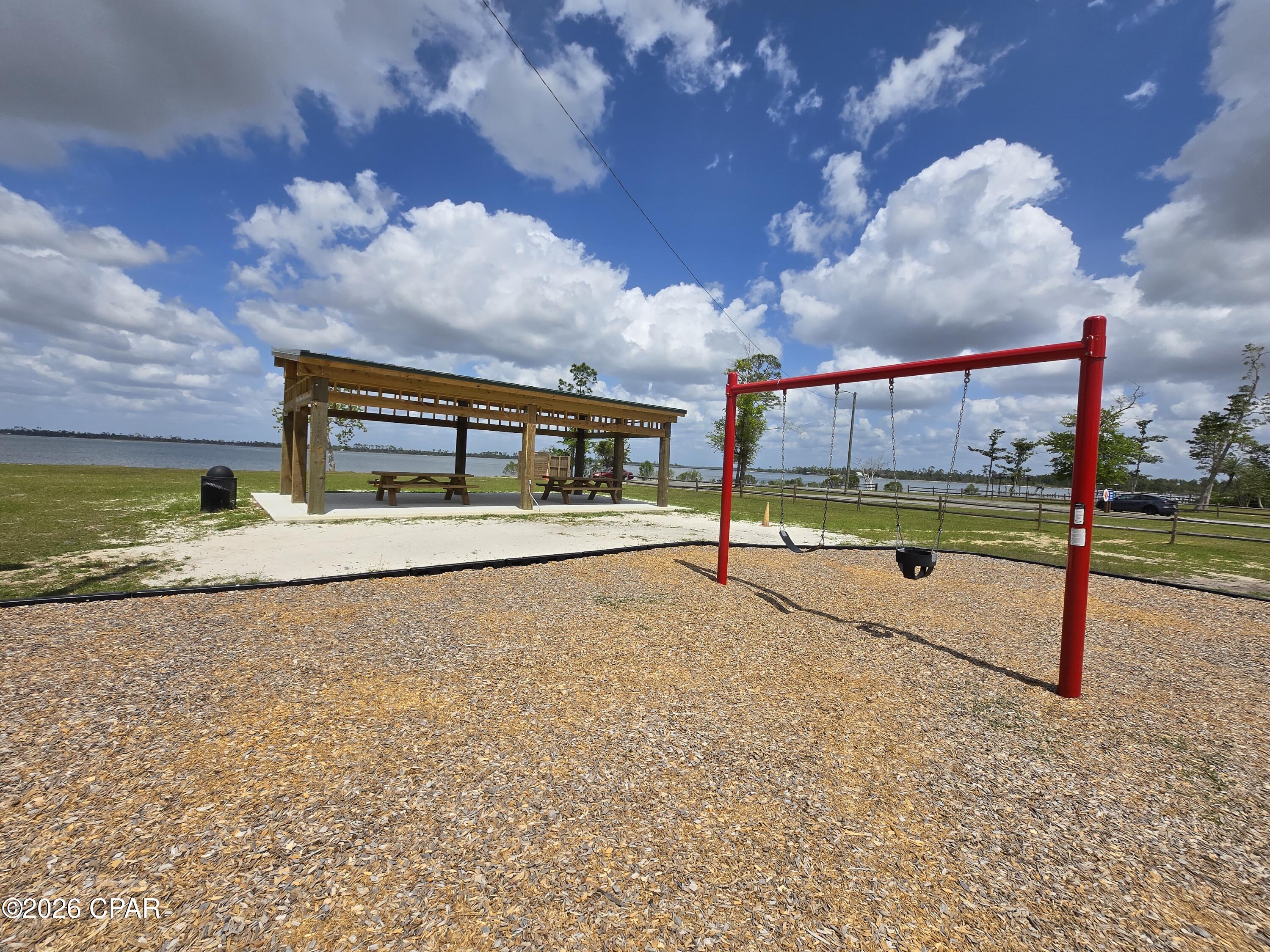 College Point 1st Add - Land