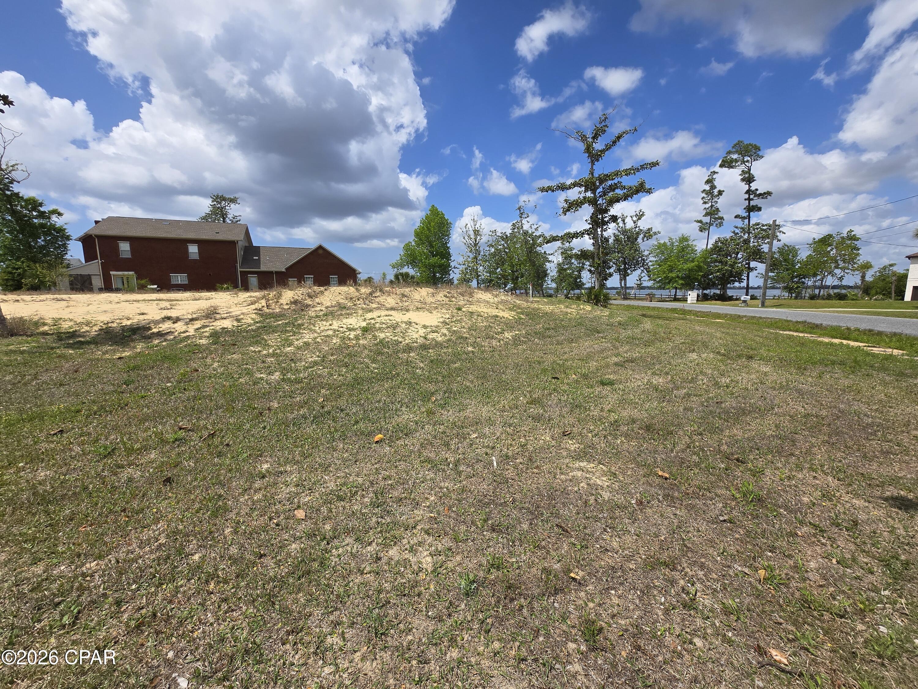 College Point 1st Add - Land