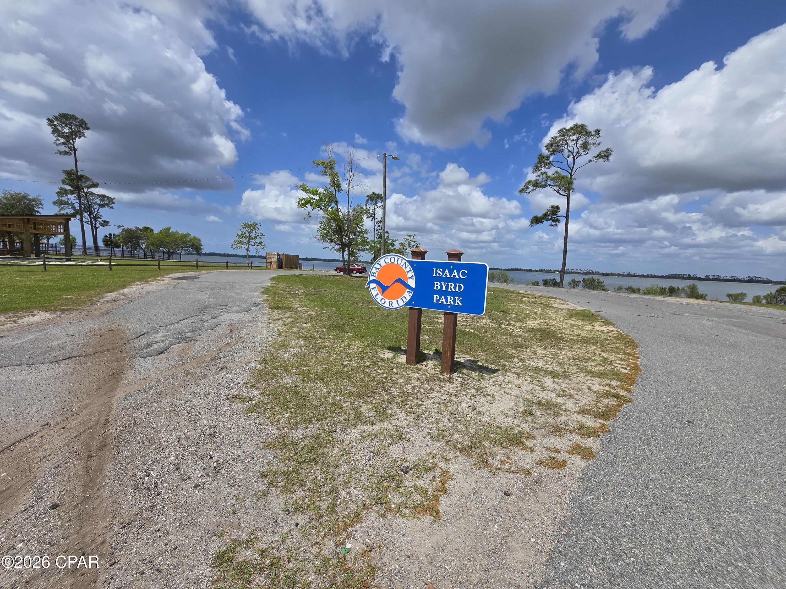 College Point 1st Add - Land