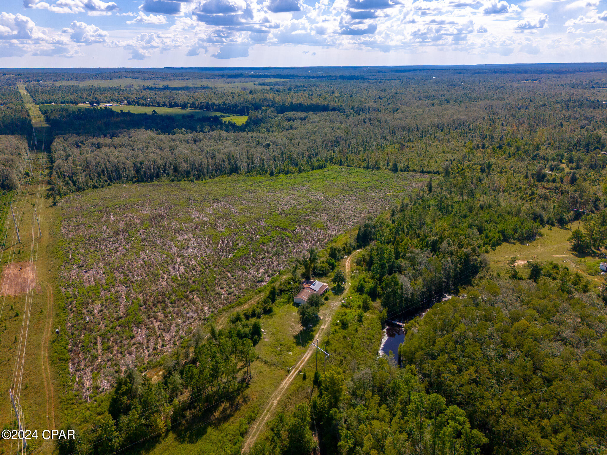 Compass Lake In The Hills - Land