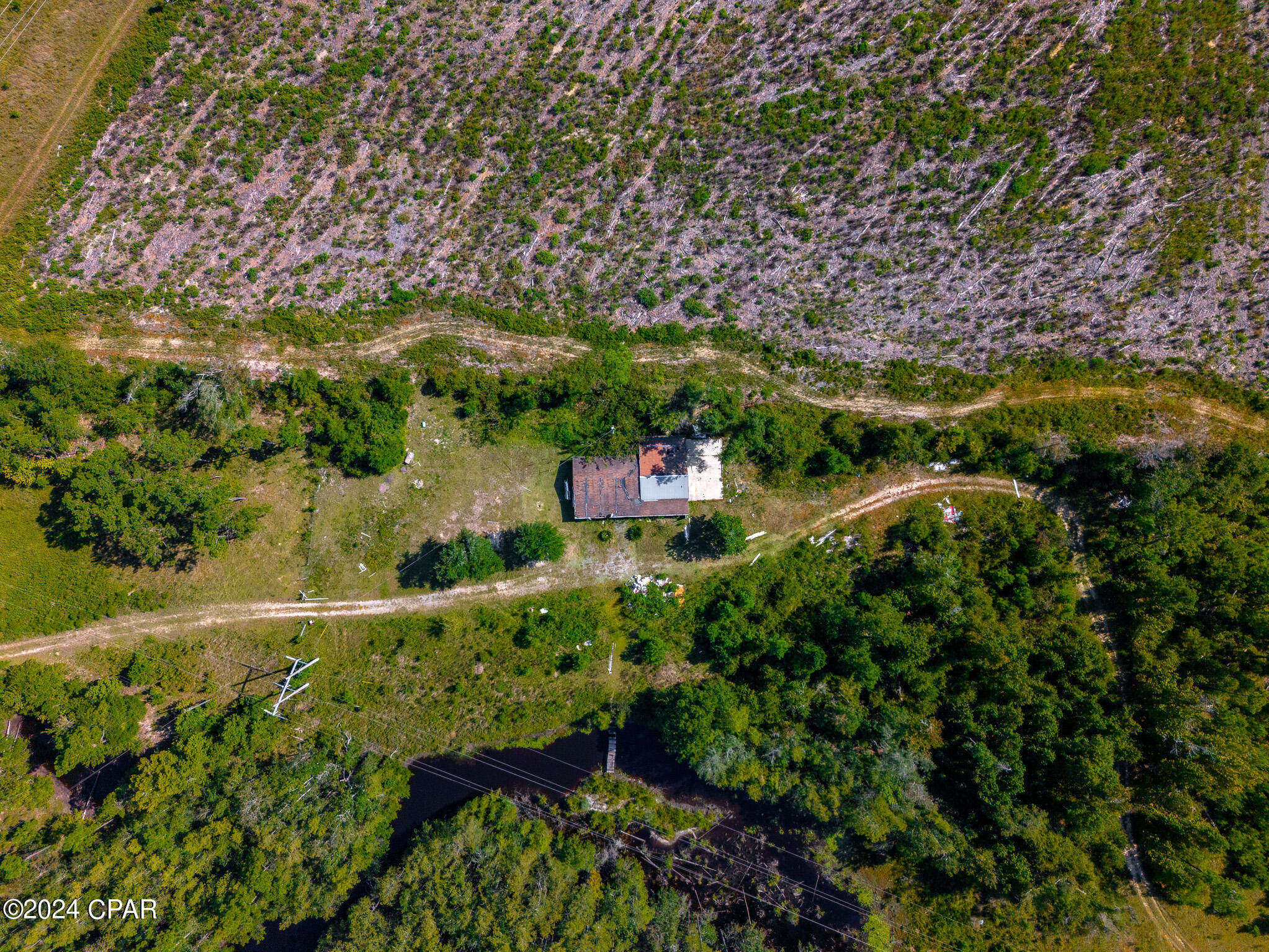 Compass Lake In The Hills - Land