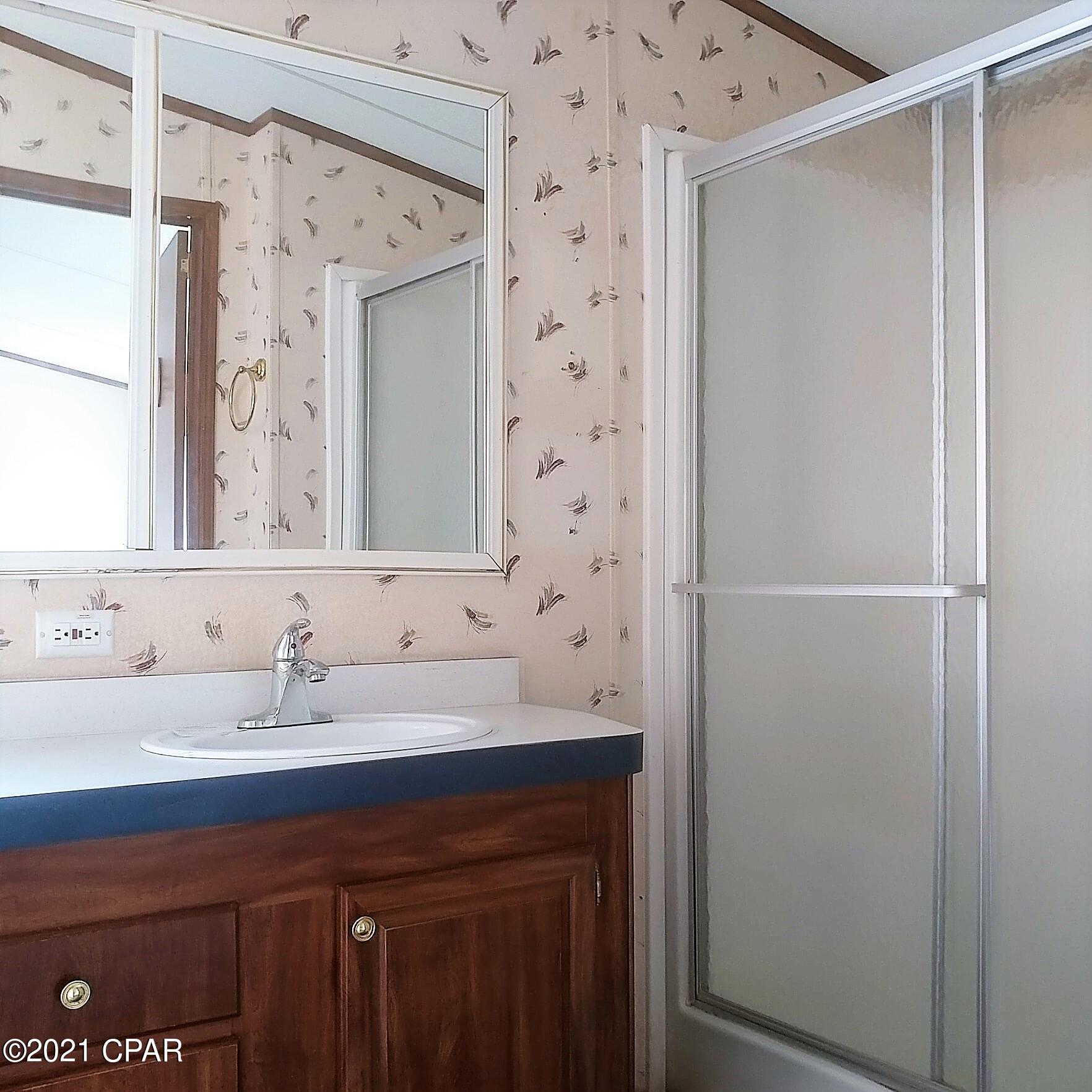 Oakwood Lakes - Residential