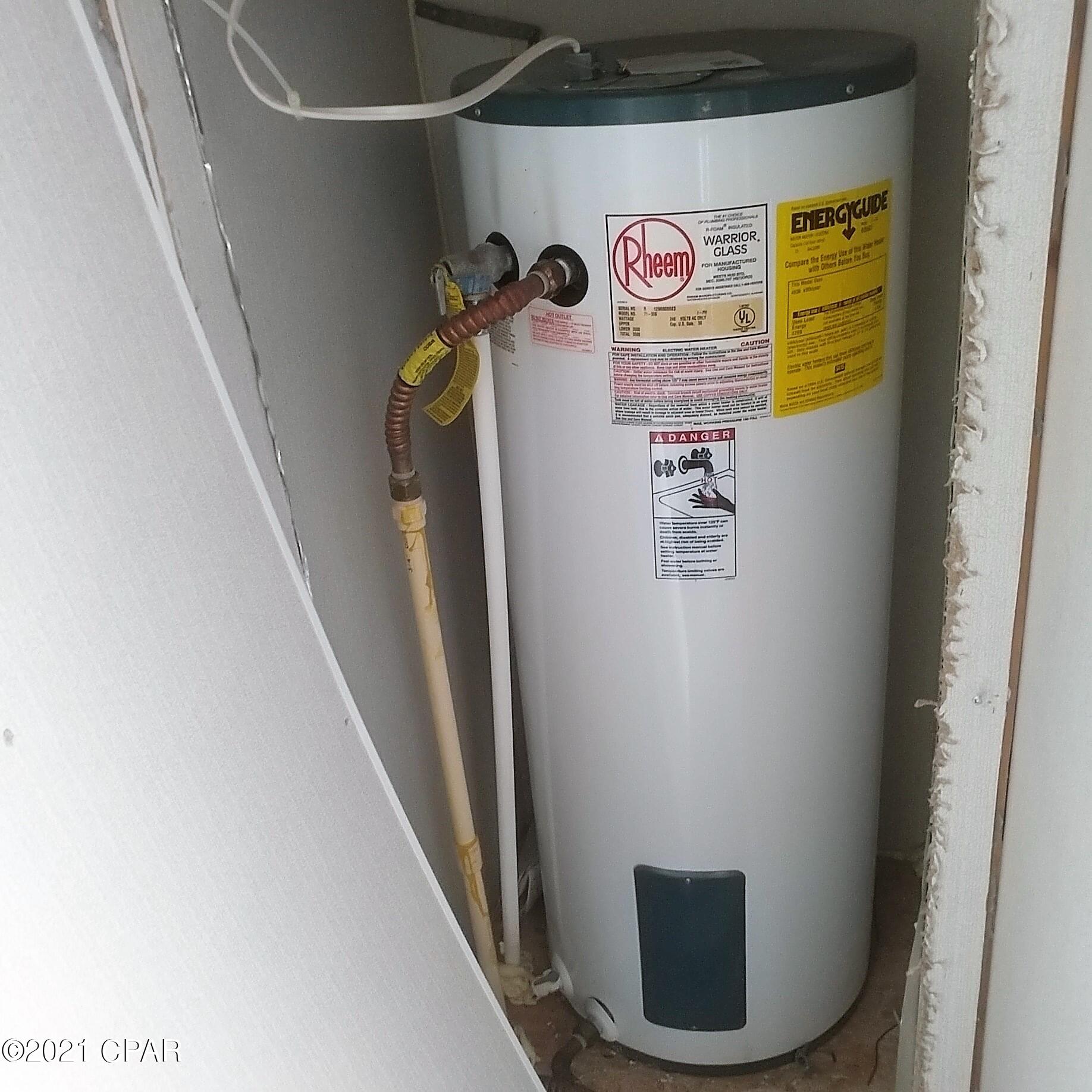 Oakwood Lakes - Residential