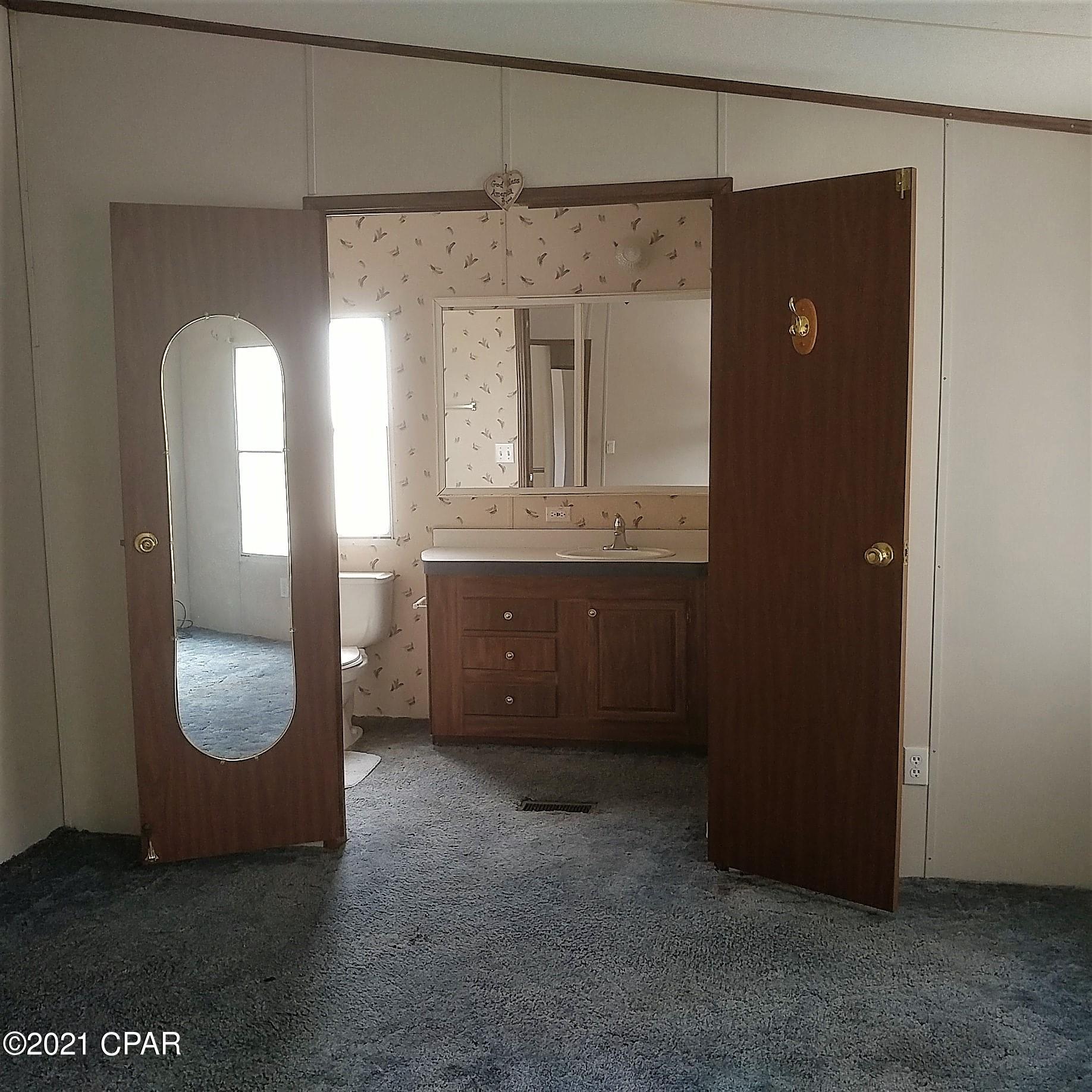 Oakwood Lakes - Residential