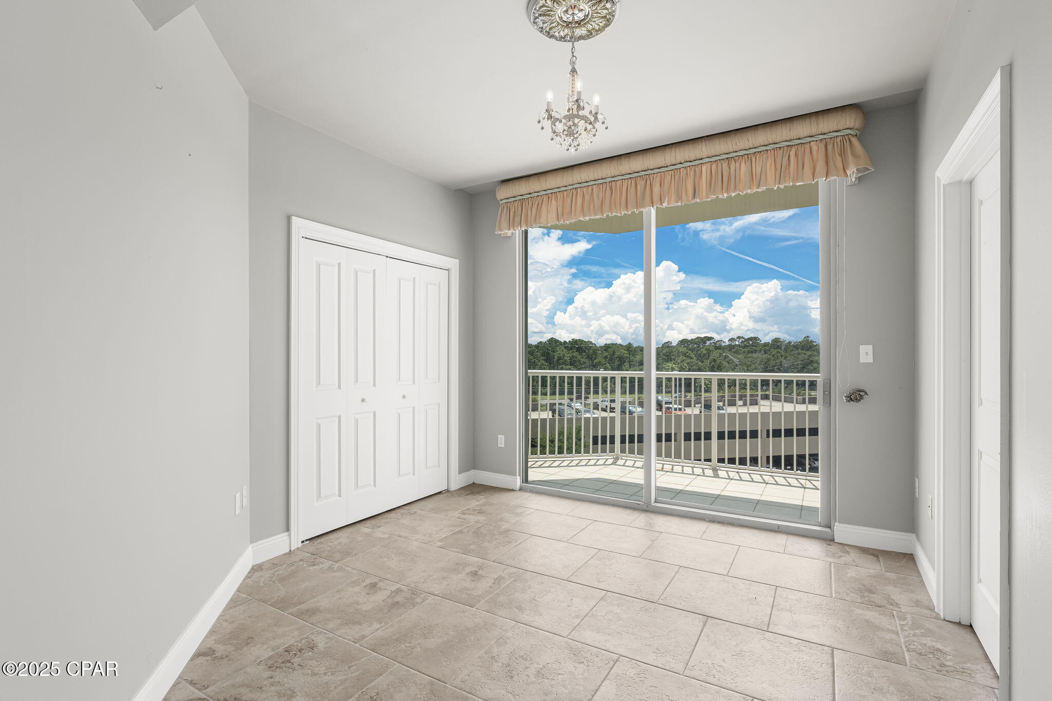 Marina Landing - Residential