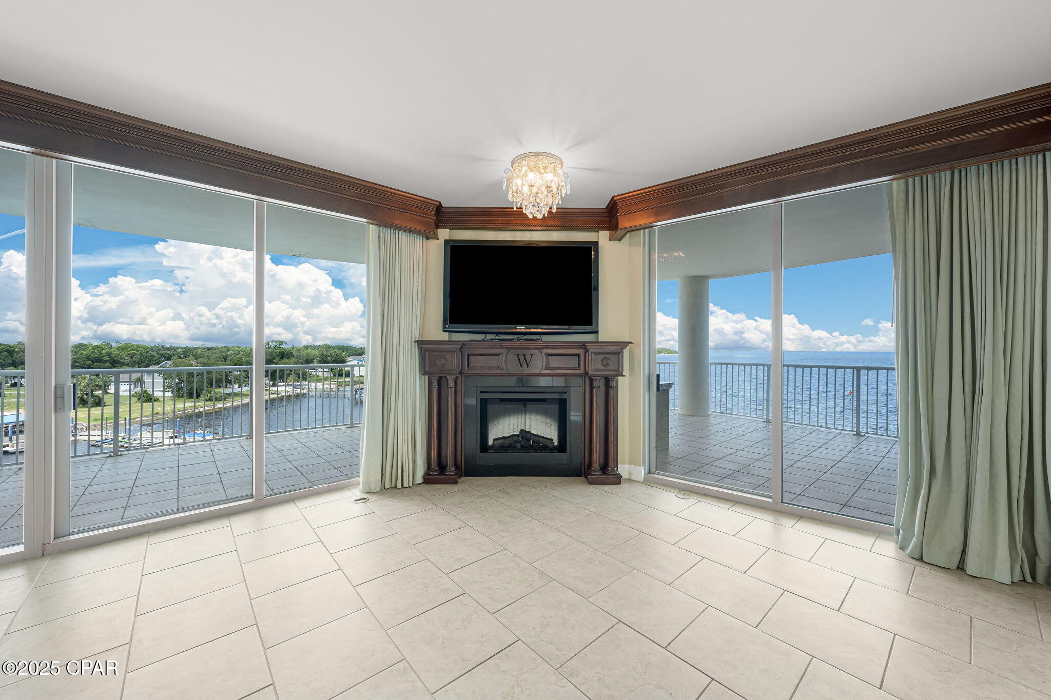 Marina Landing - Residential