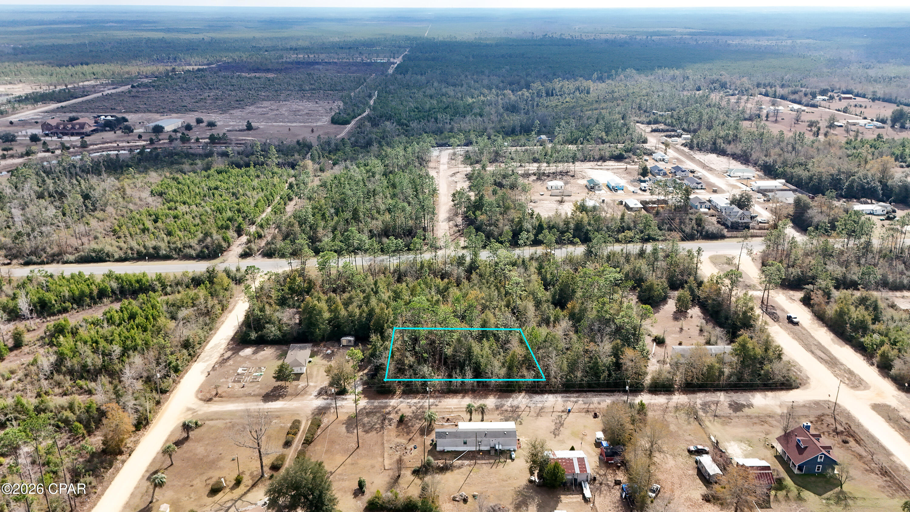 Caravana Manor 1st - Land