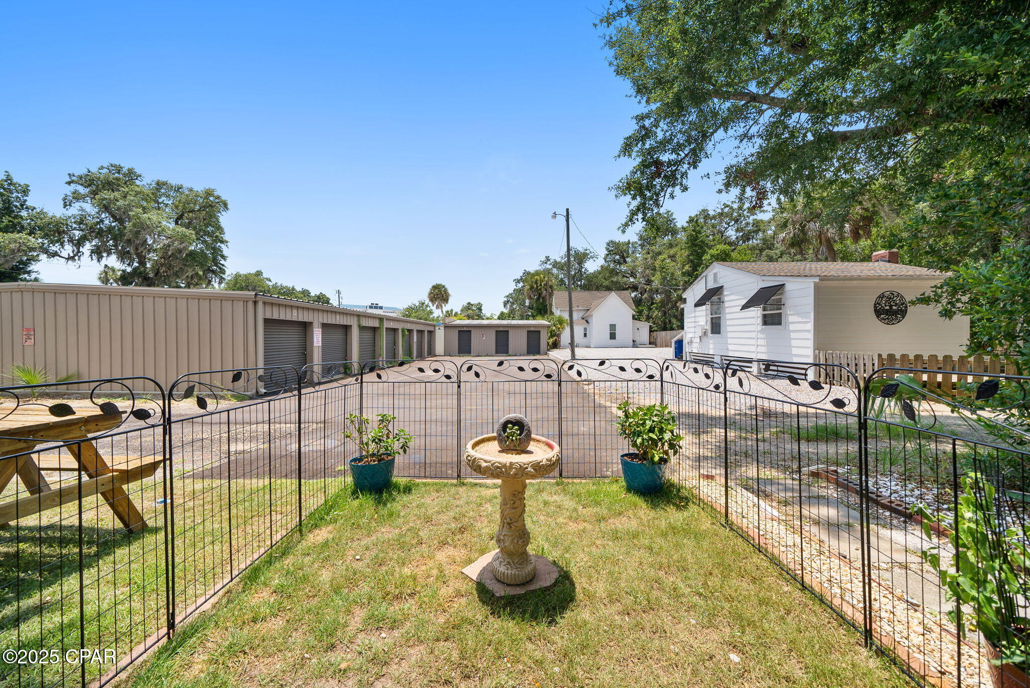 Bay Club Condo Ph 1 - Residential