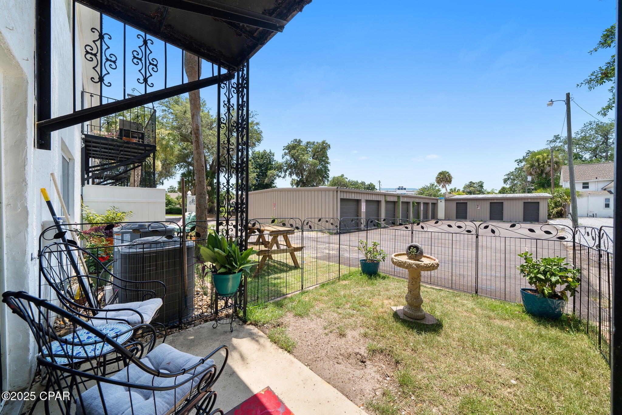 Bay Club Condo Ph 1 - Residential