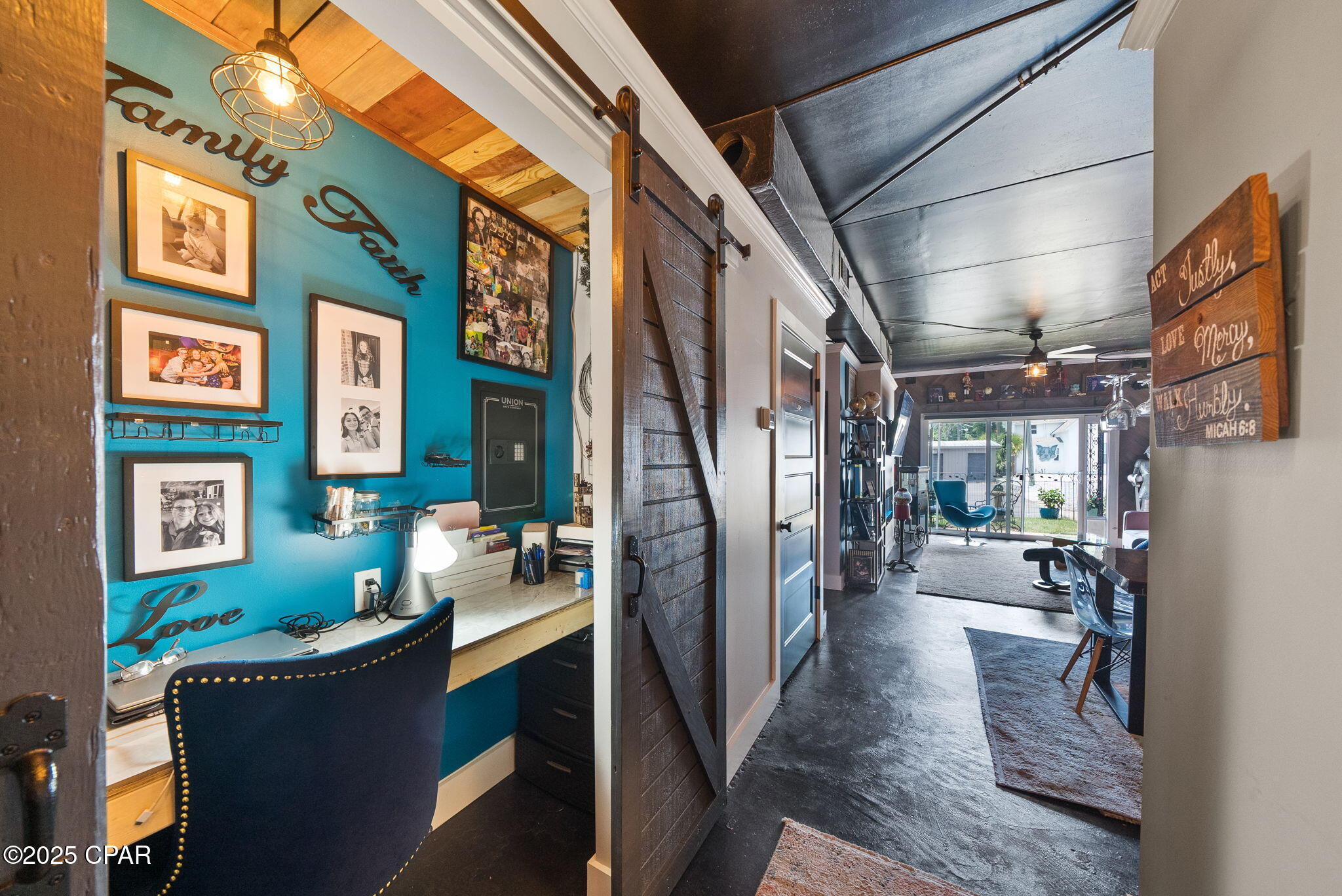 Bay Club Condo Ph 1 - Residential