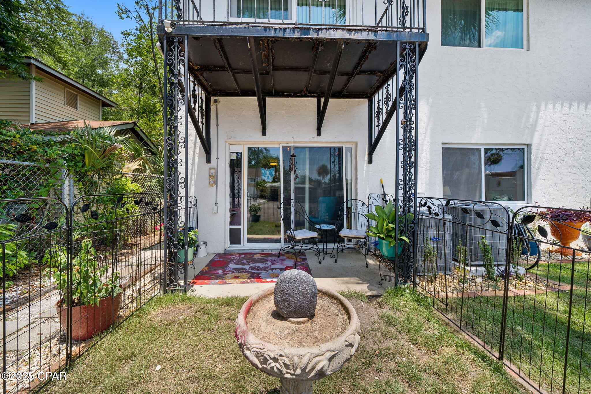 Bay Club Condo Ph 1 - Residential