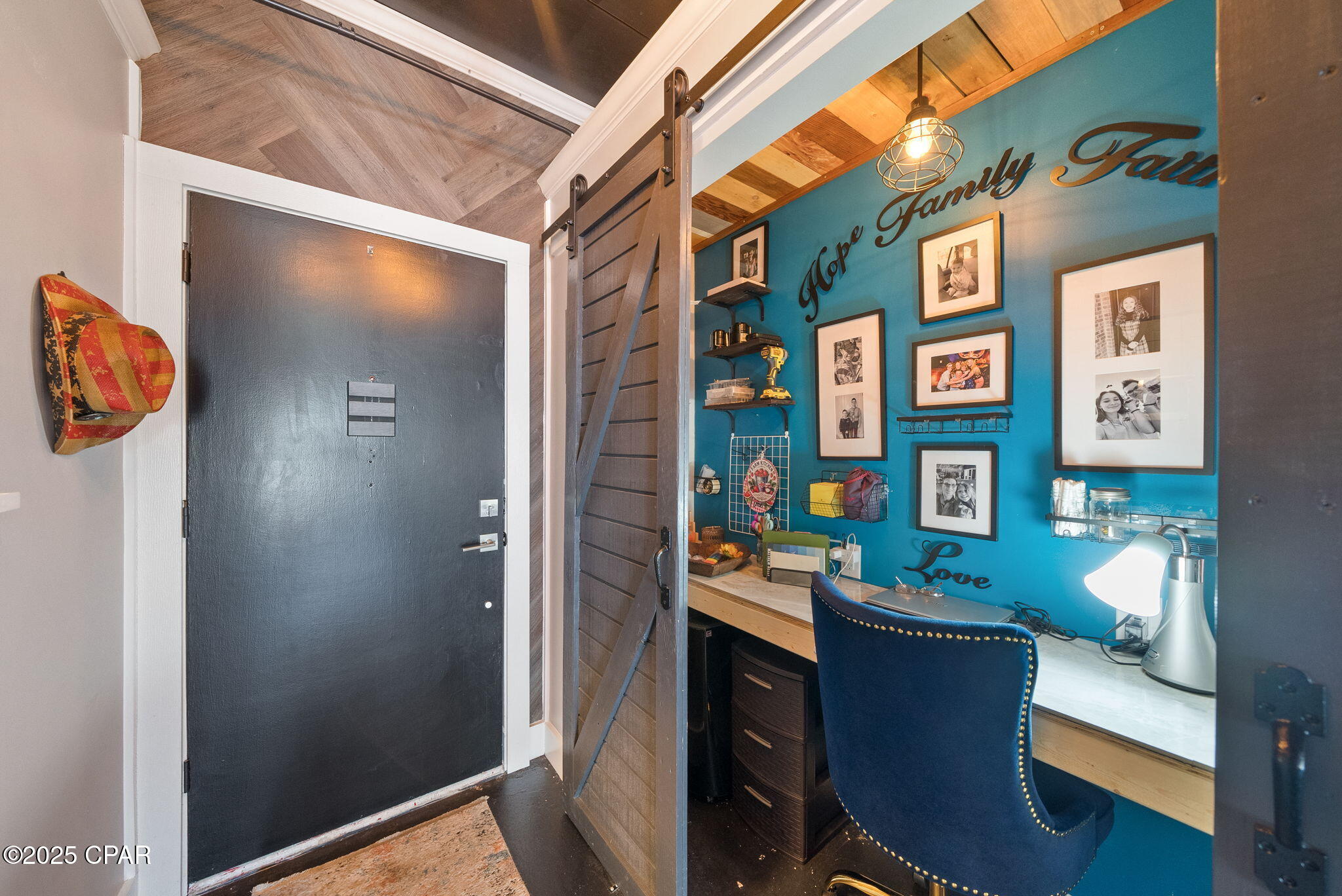 Bay Club Condo Ph 1 - Residential