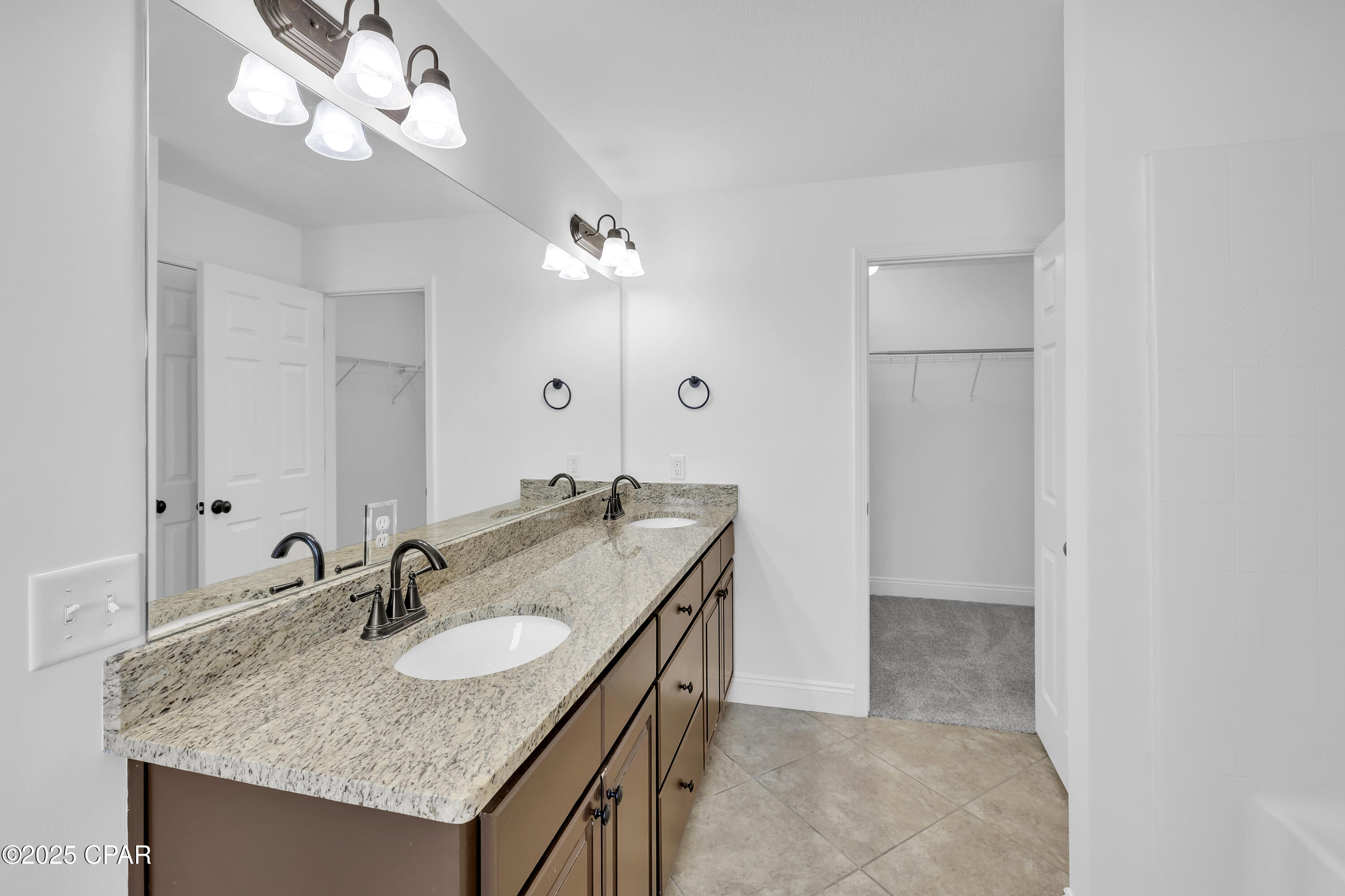 Annabella's Townhomes - Residential Lease