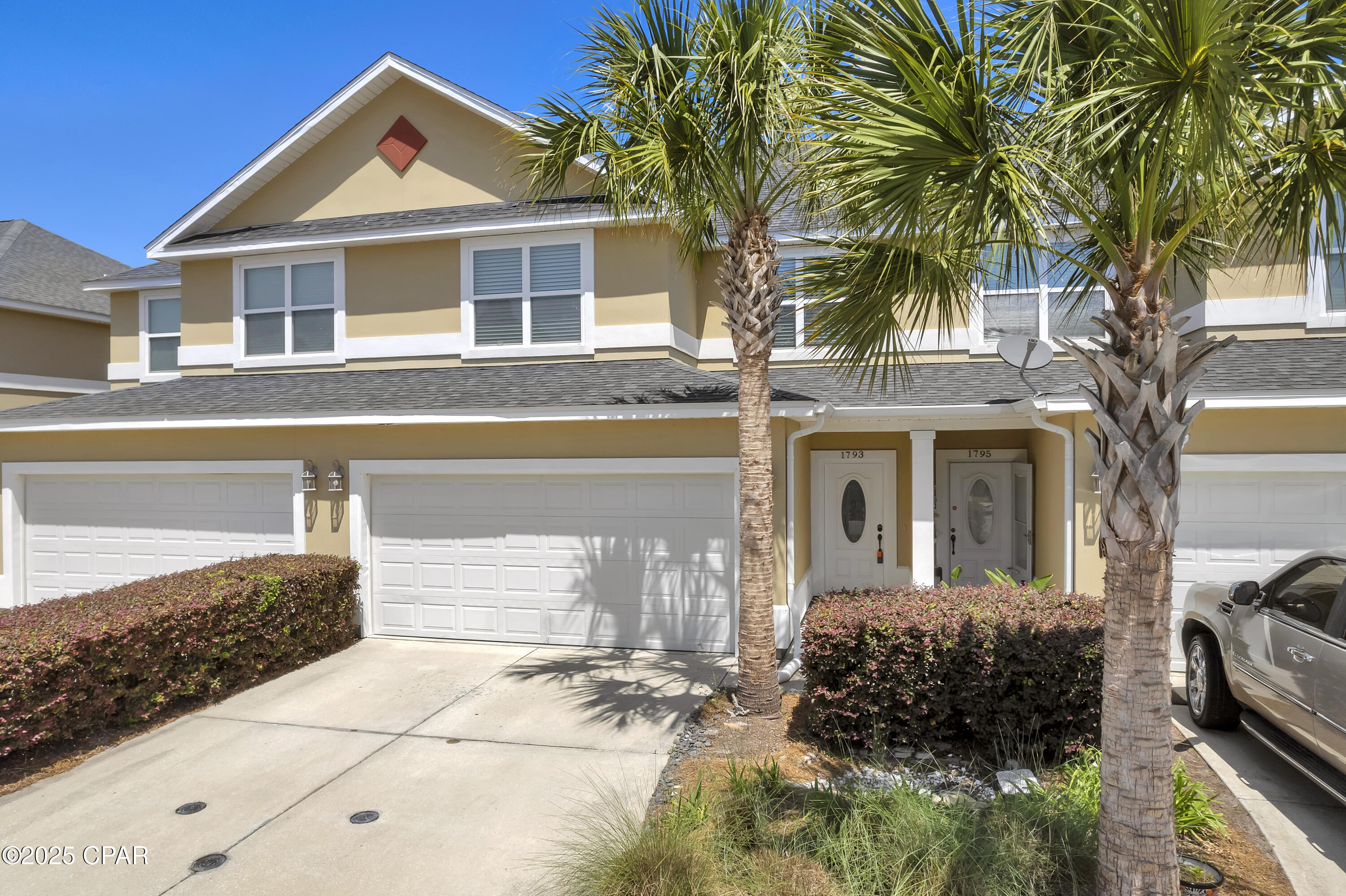 Annabella's Townhomes - Residential Lease