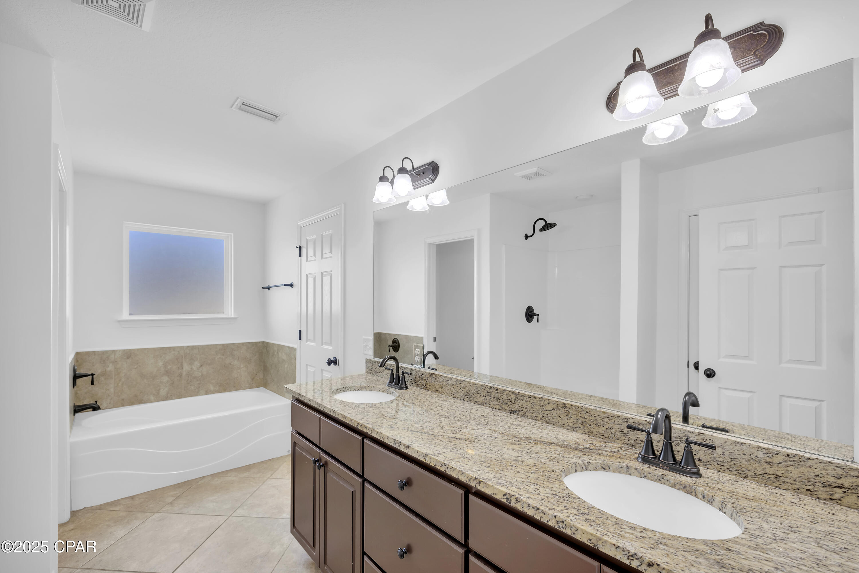 Annabella's Townhomes - Residential Lease