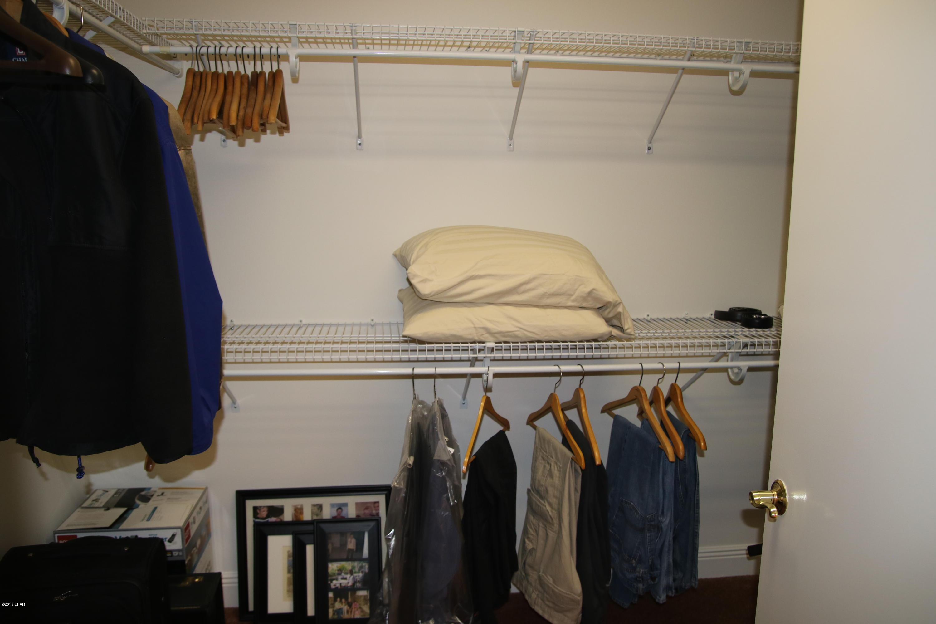 Colony Club - Residential