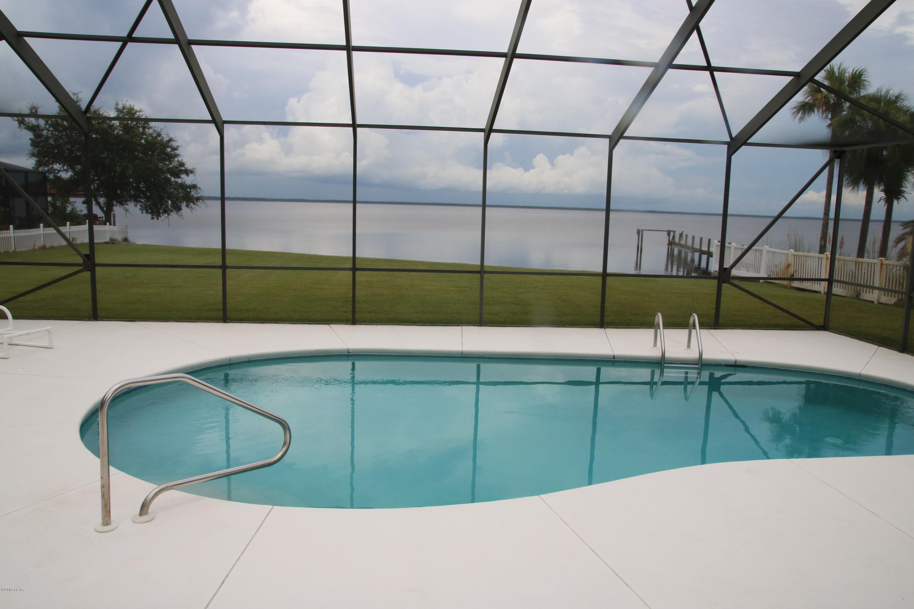 Colony Club - Residential