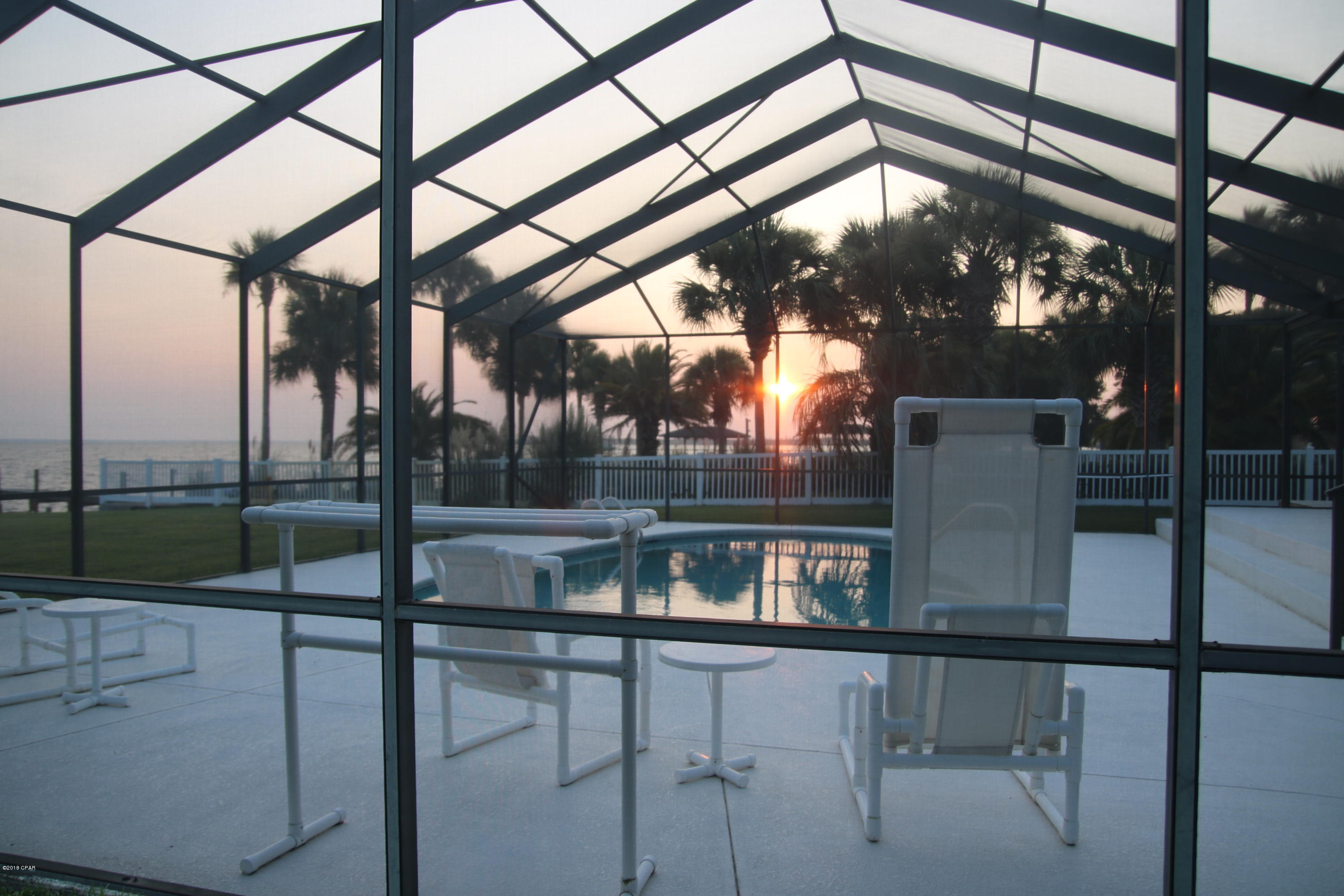 Colony Club - Residential