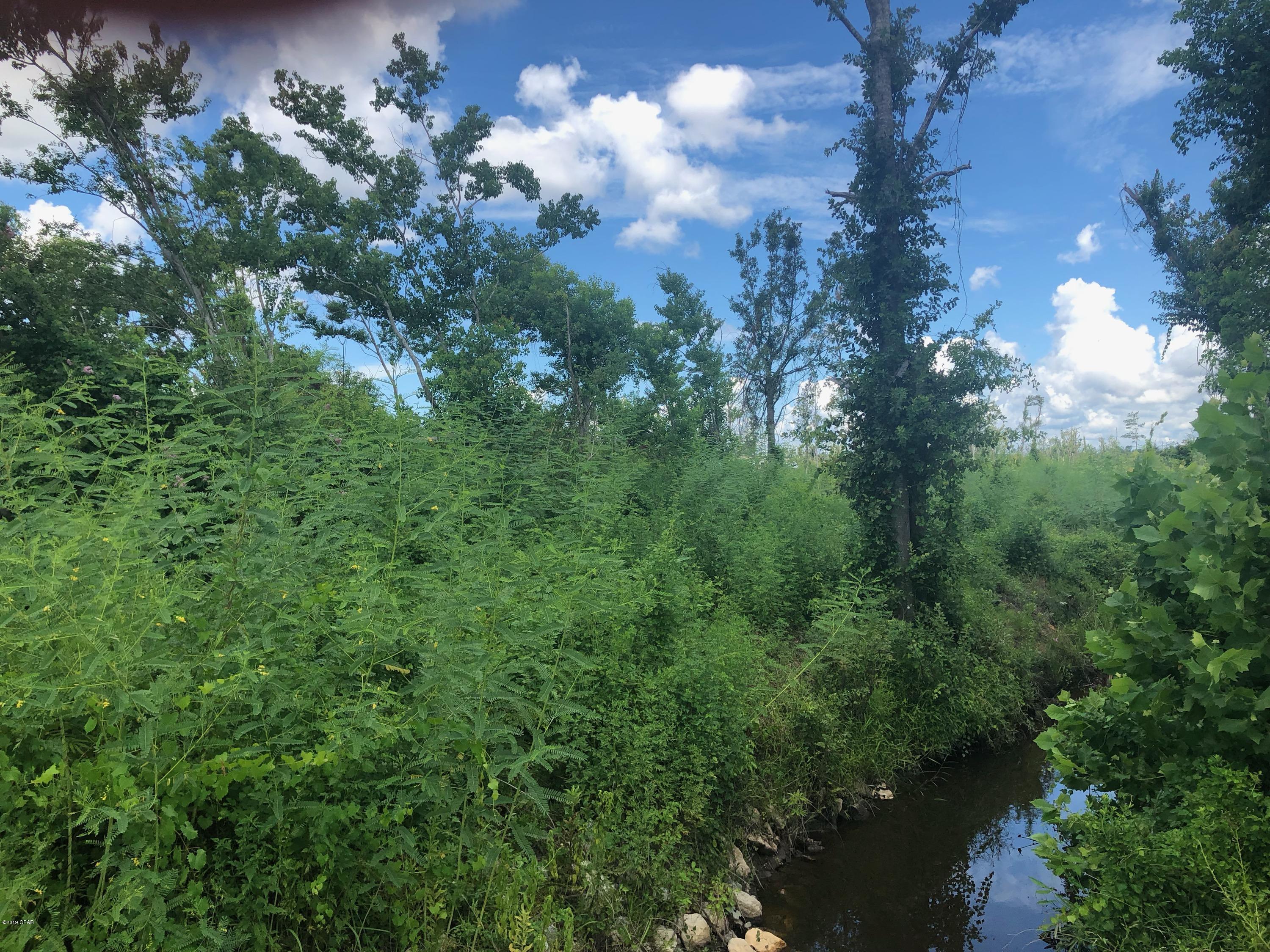 [No Recorded Subdiv] - Land