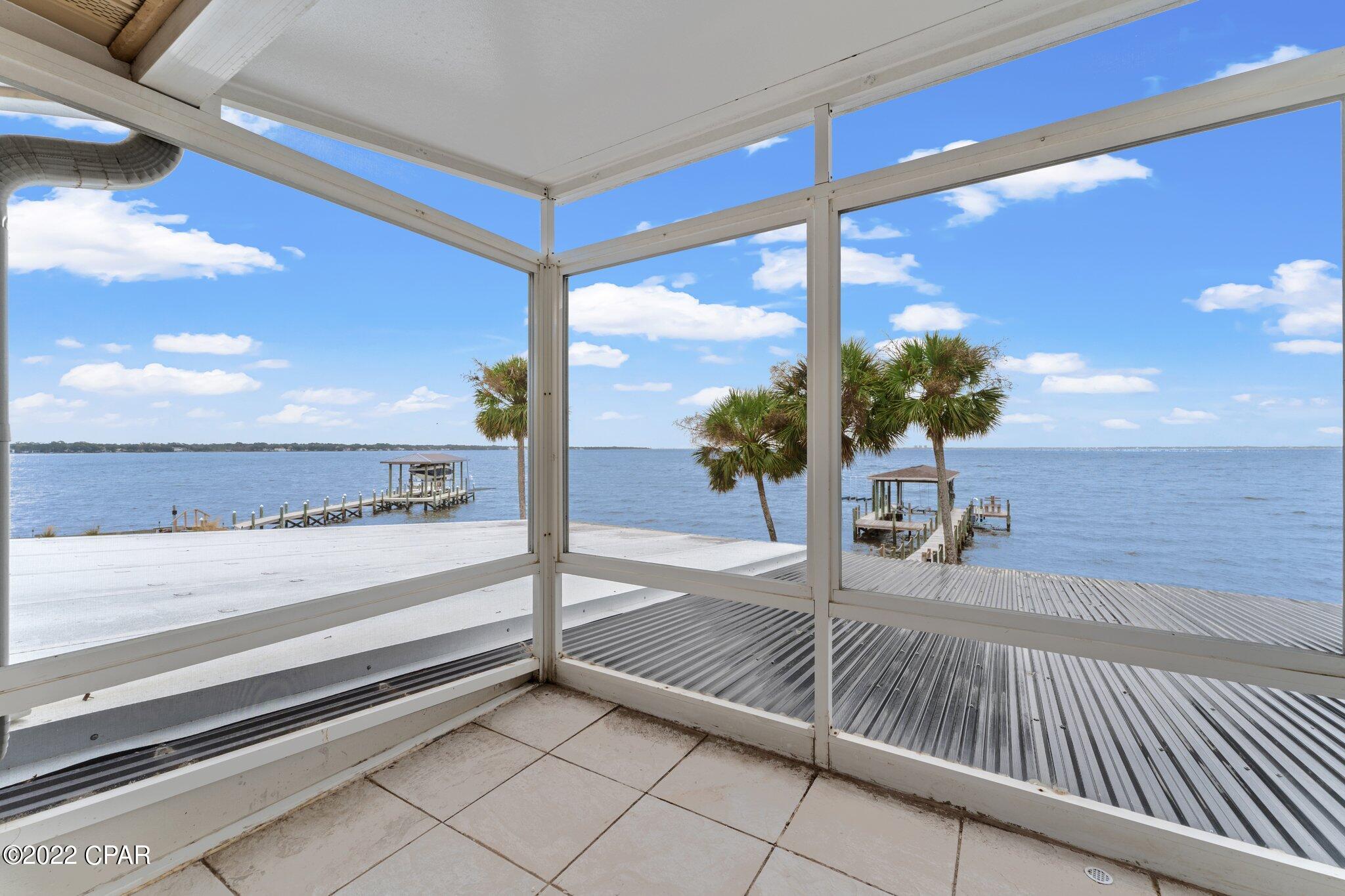 Dolphin Point - Residential