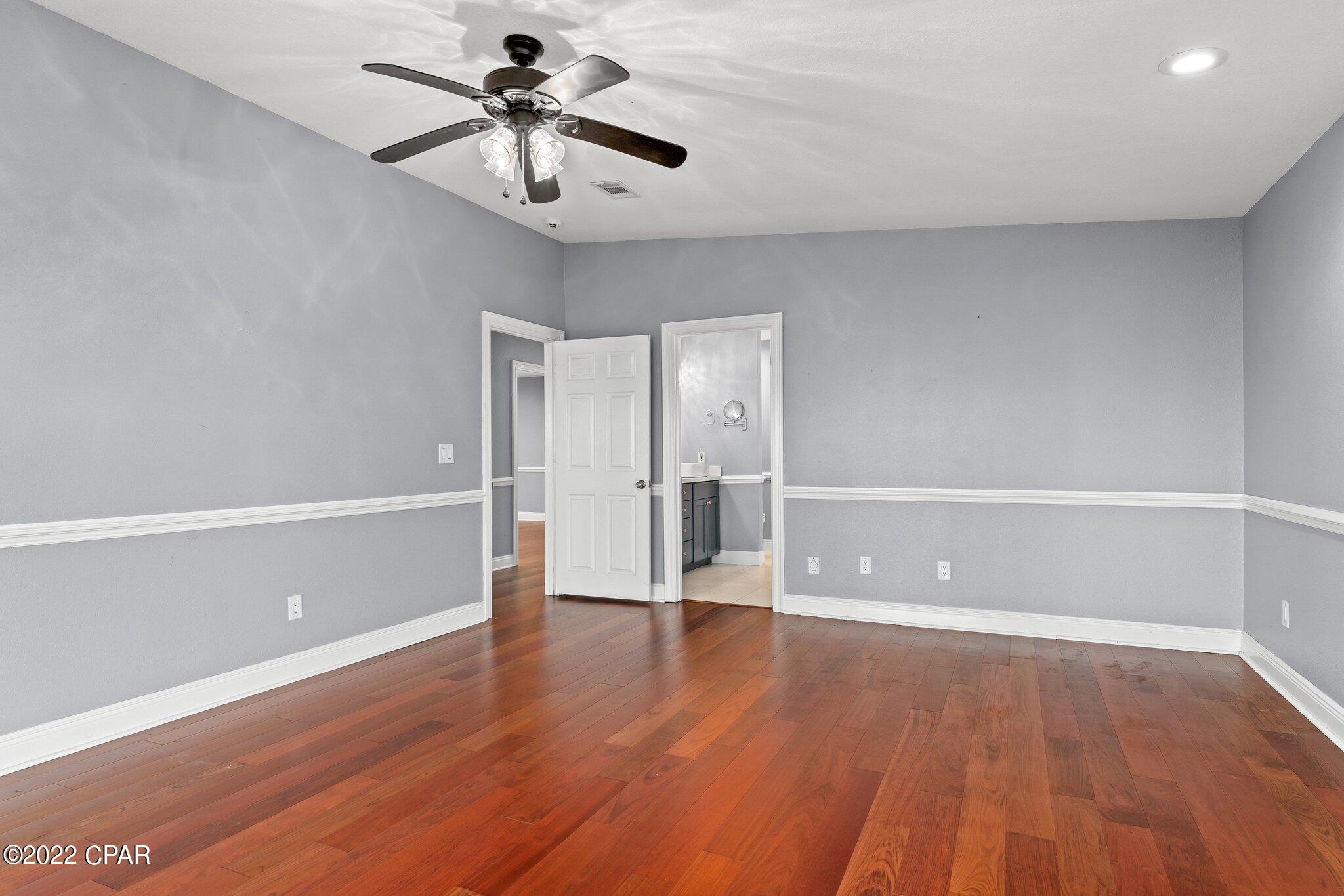 Dolphin Point - Residential