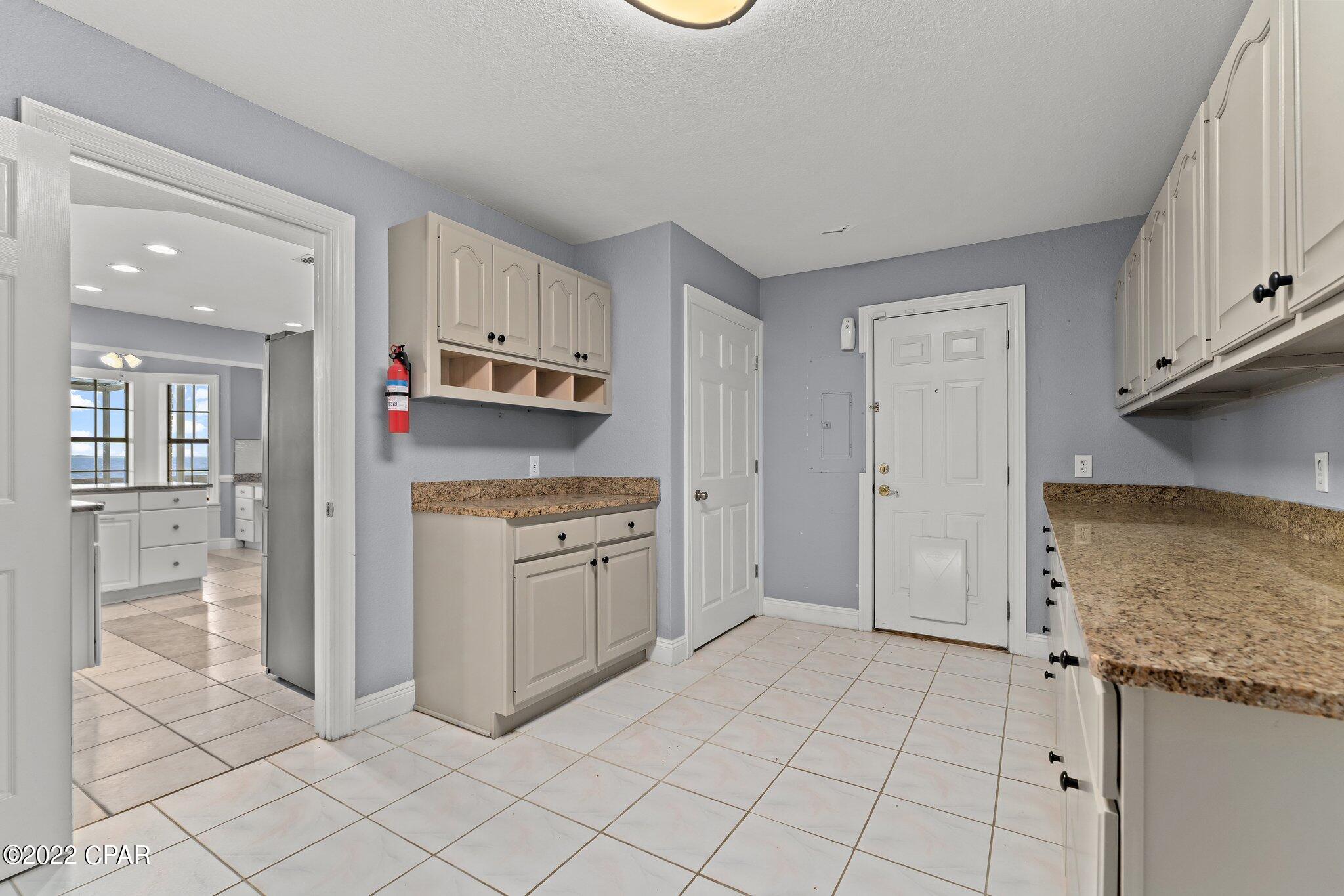 Dolphin Point - Residential