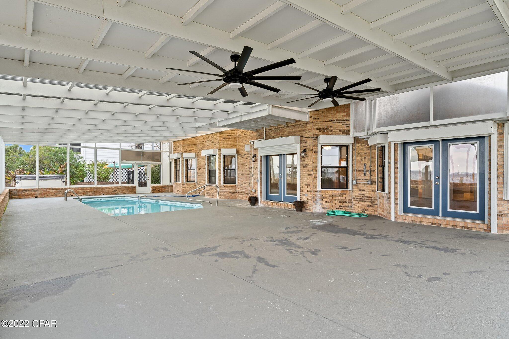 Dolphin Point - Residential