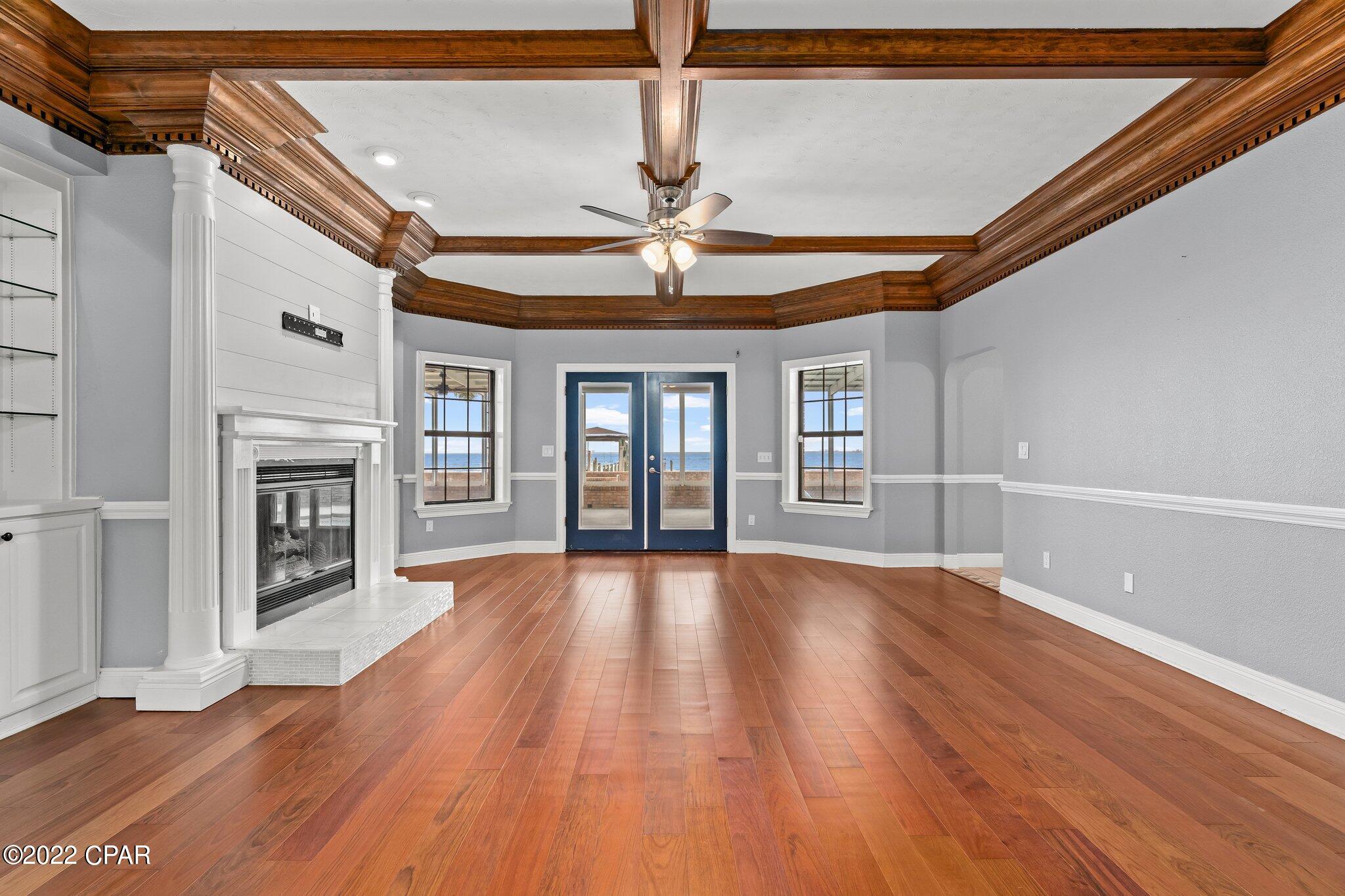 Dolphin Point - Residential