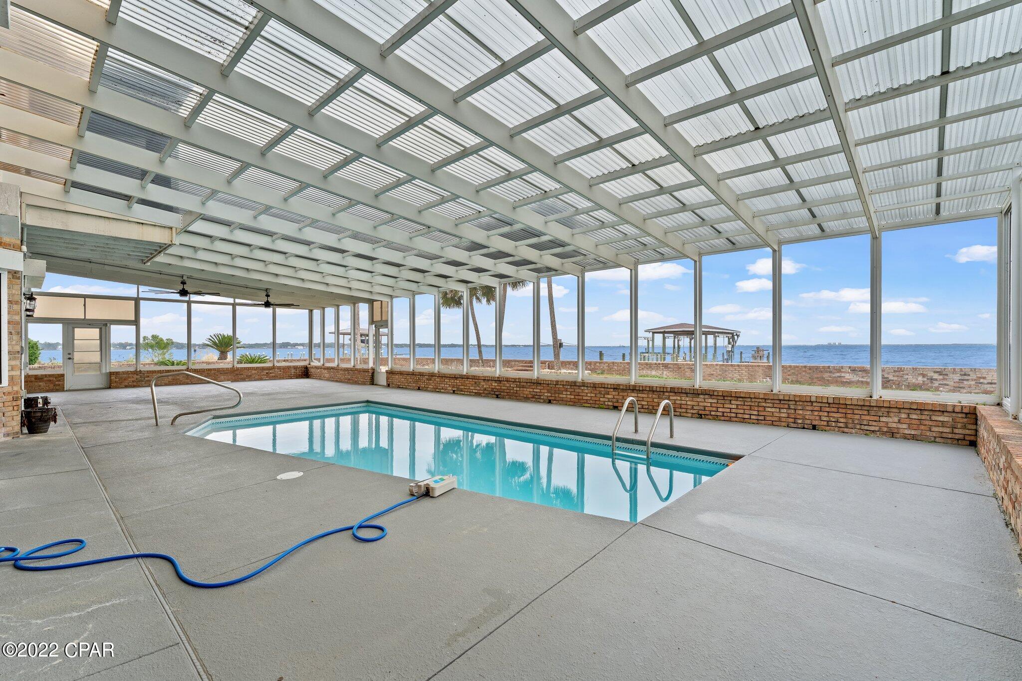 Dolphin Point - Residential