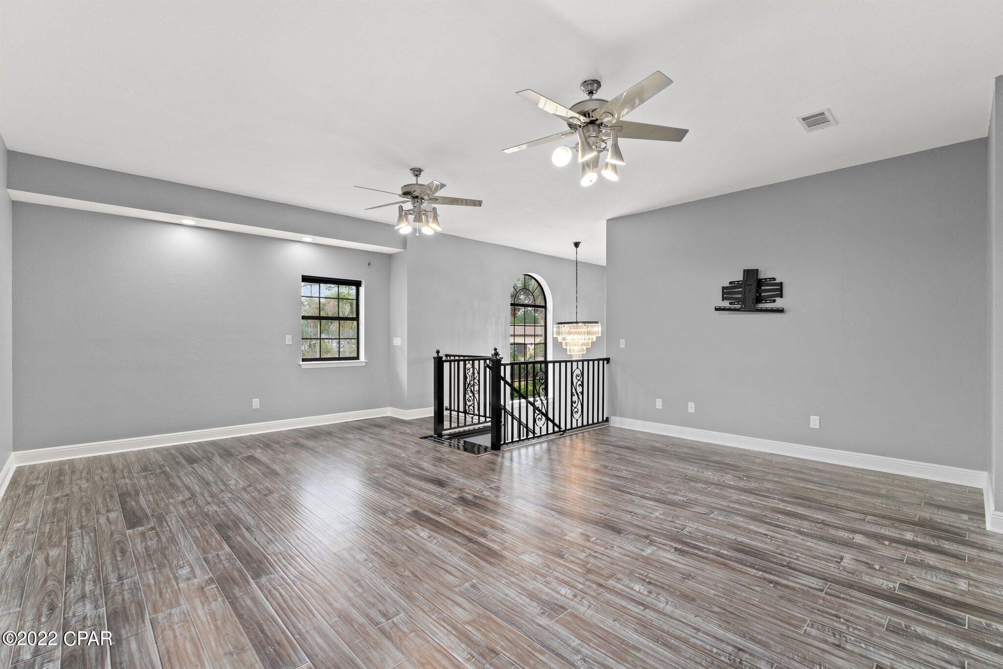 Dolphin Point - Residential