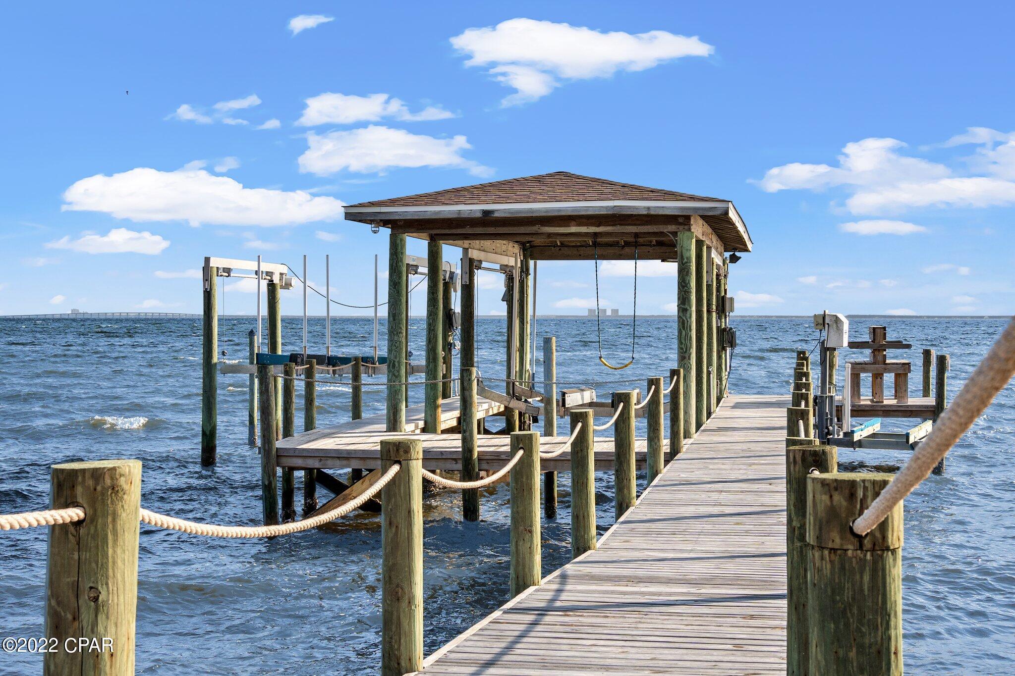 Dolphin Point - Residential