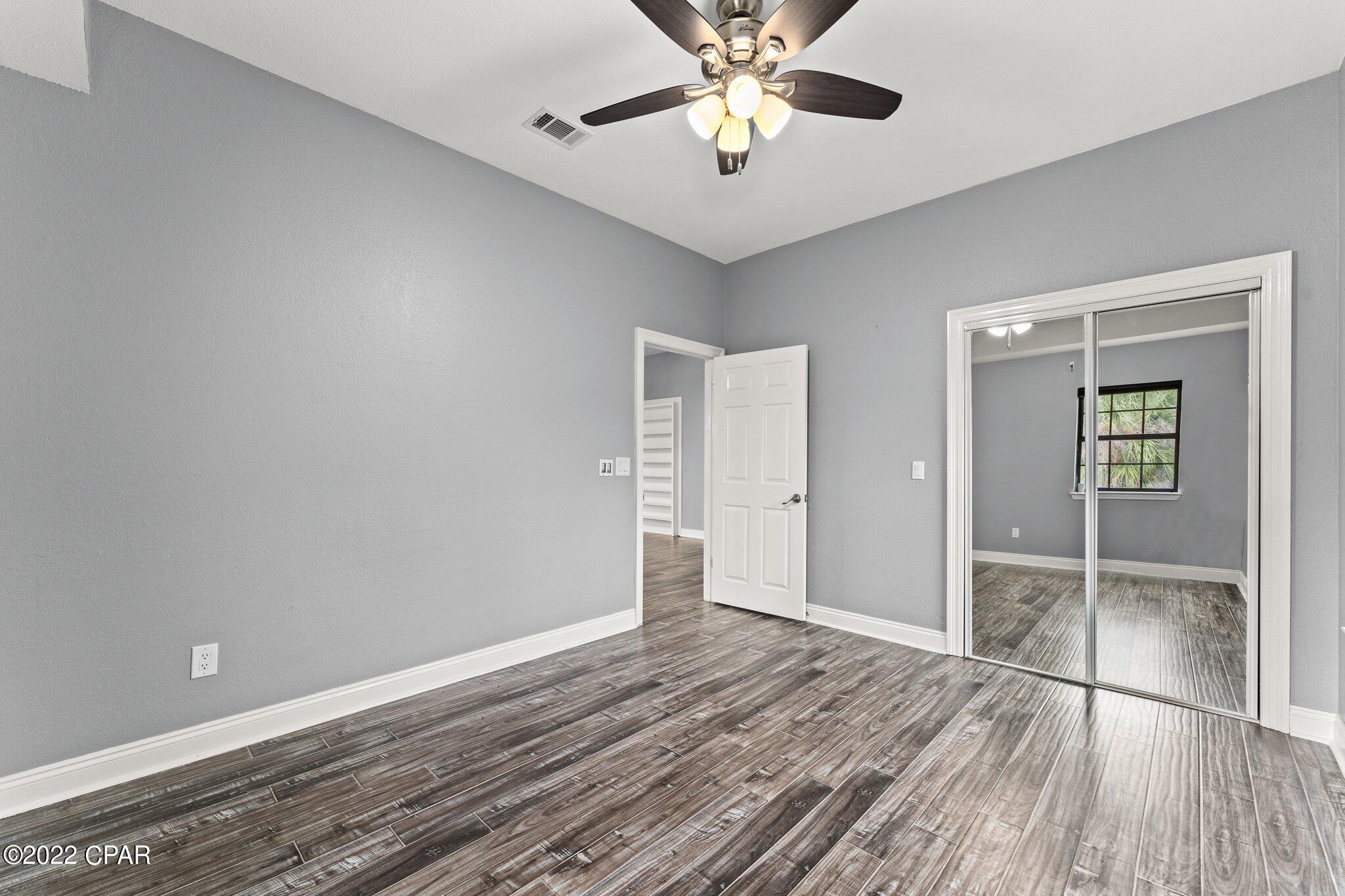 Dolphin Point - Residential