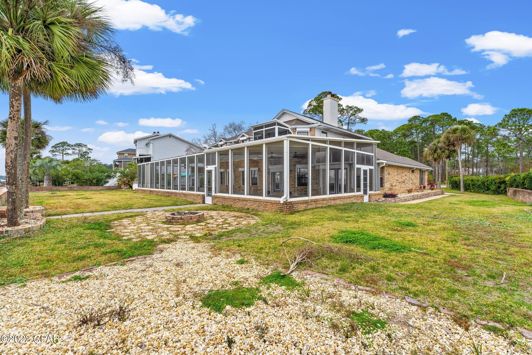 Dolphin Point - Residential