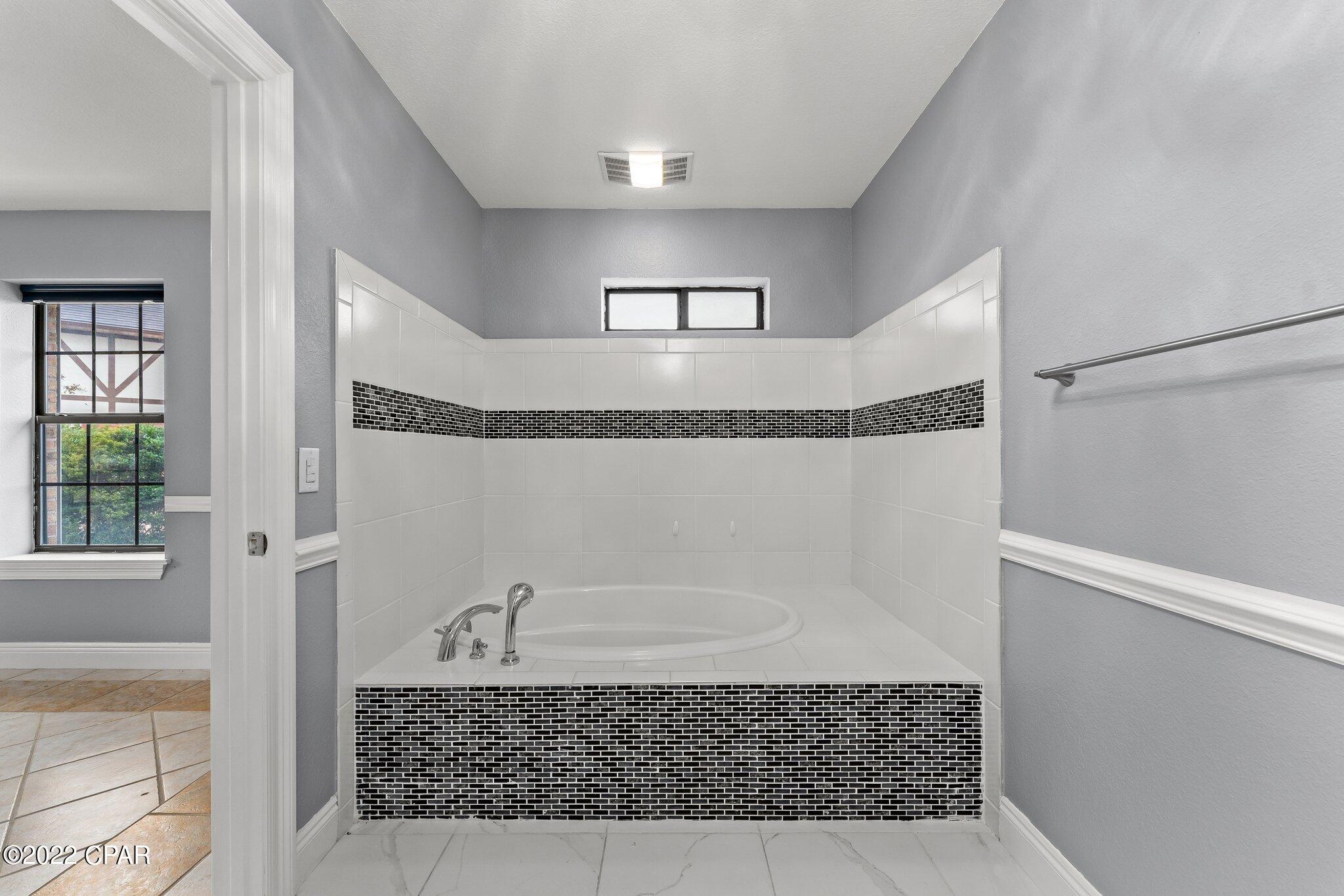 Dolphin Point - Residential