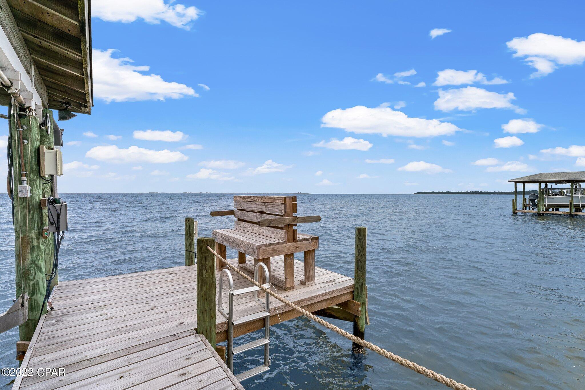 Dolphin Point - Residential