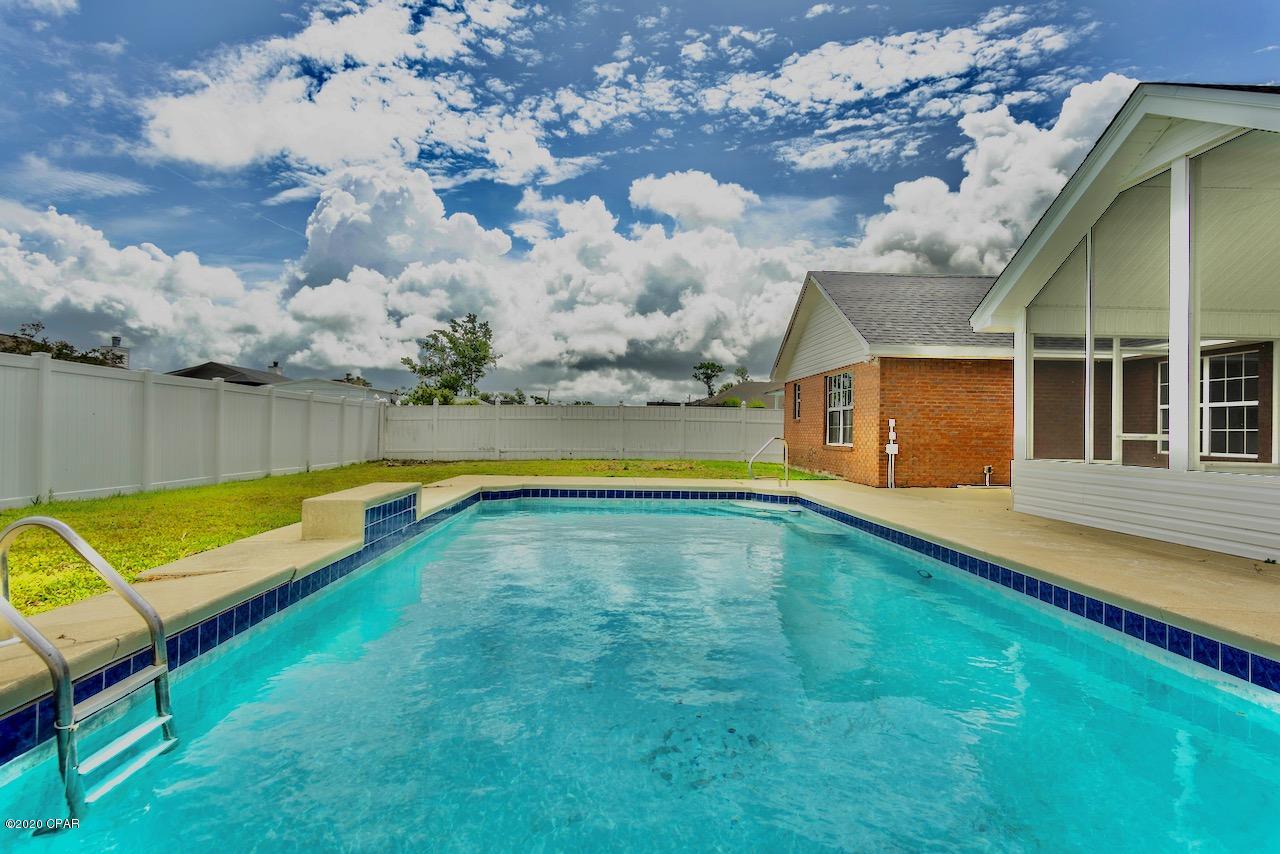 Britton Woods - Residential