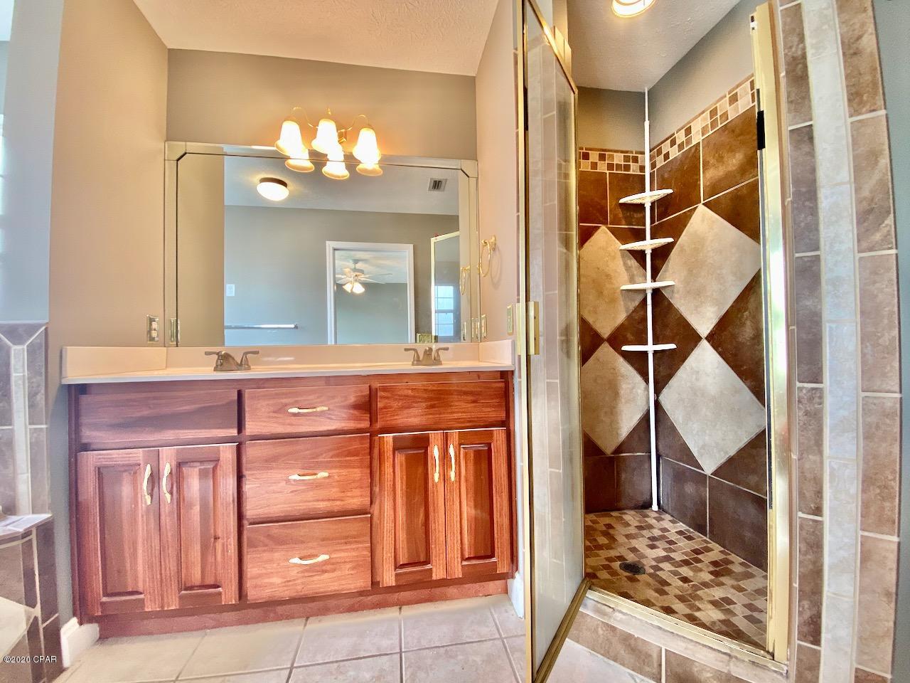 Britton Woods - Residential