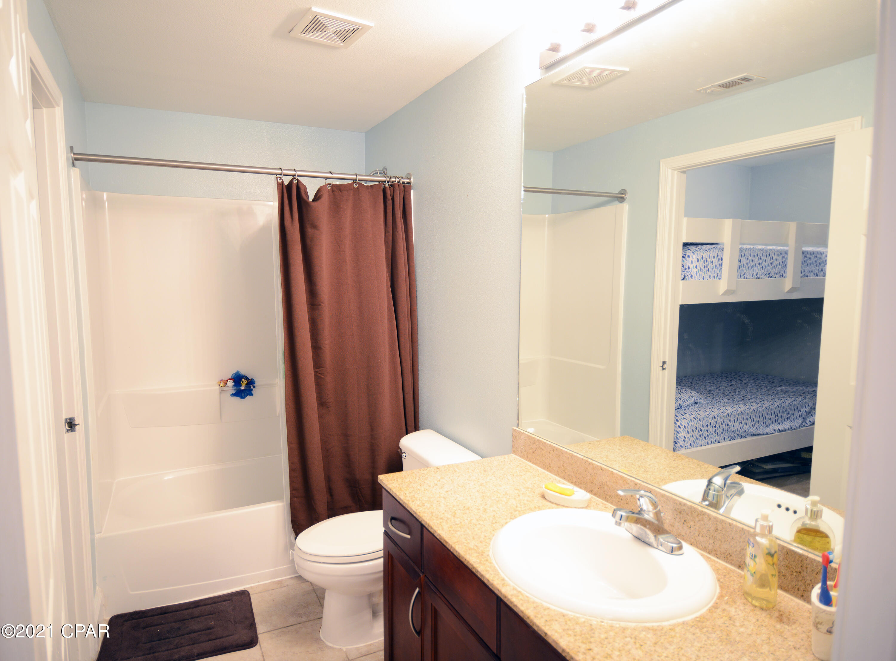 Laketown Wharf - Residential