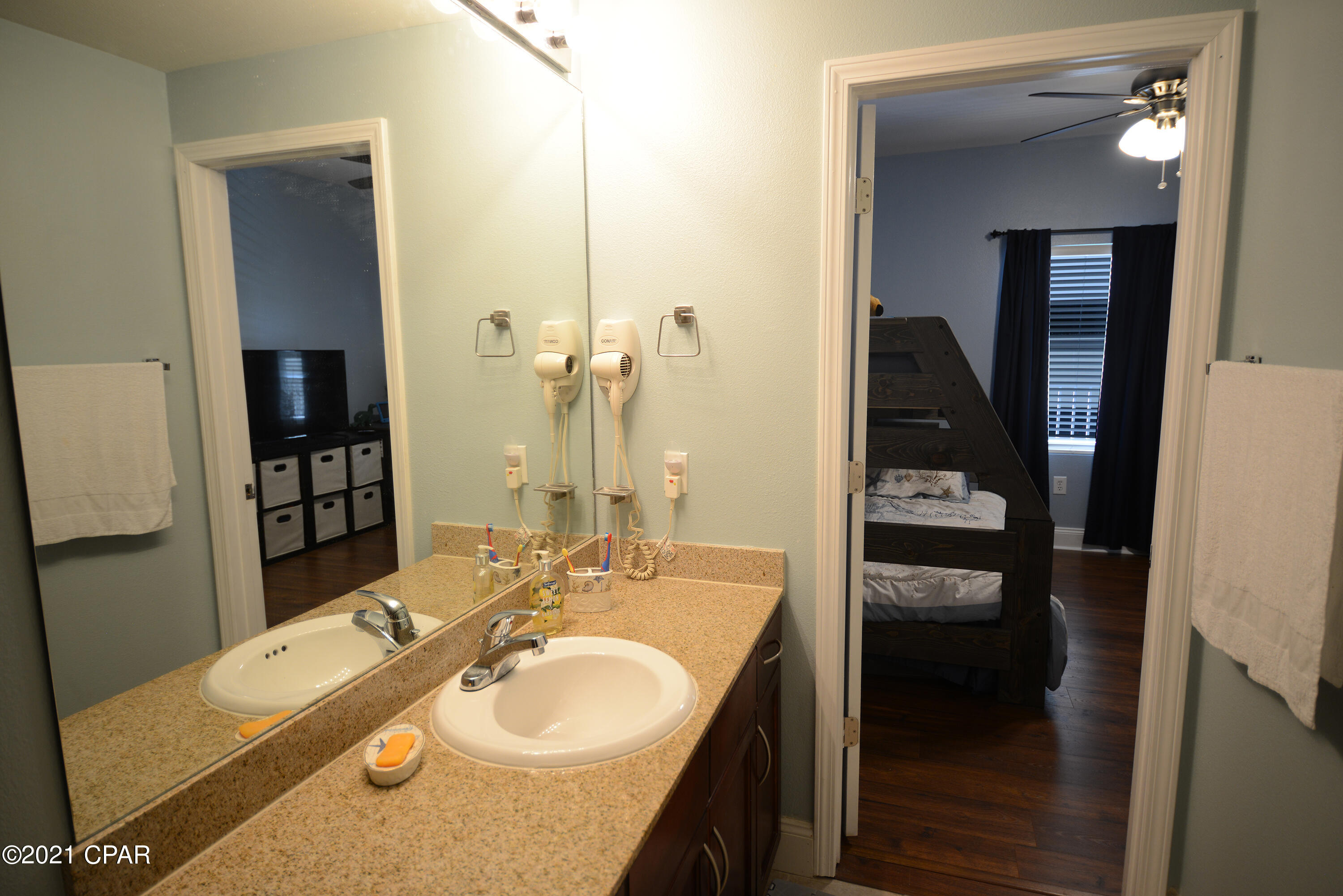 Laketown Wharf - Residential