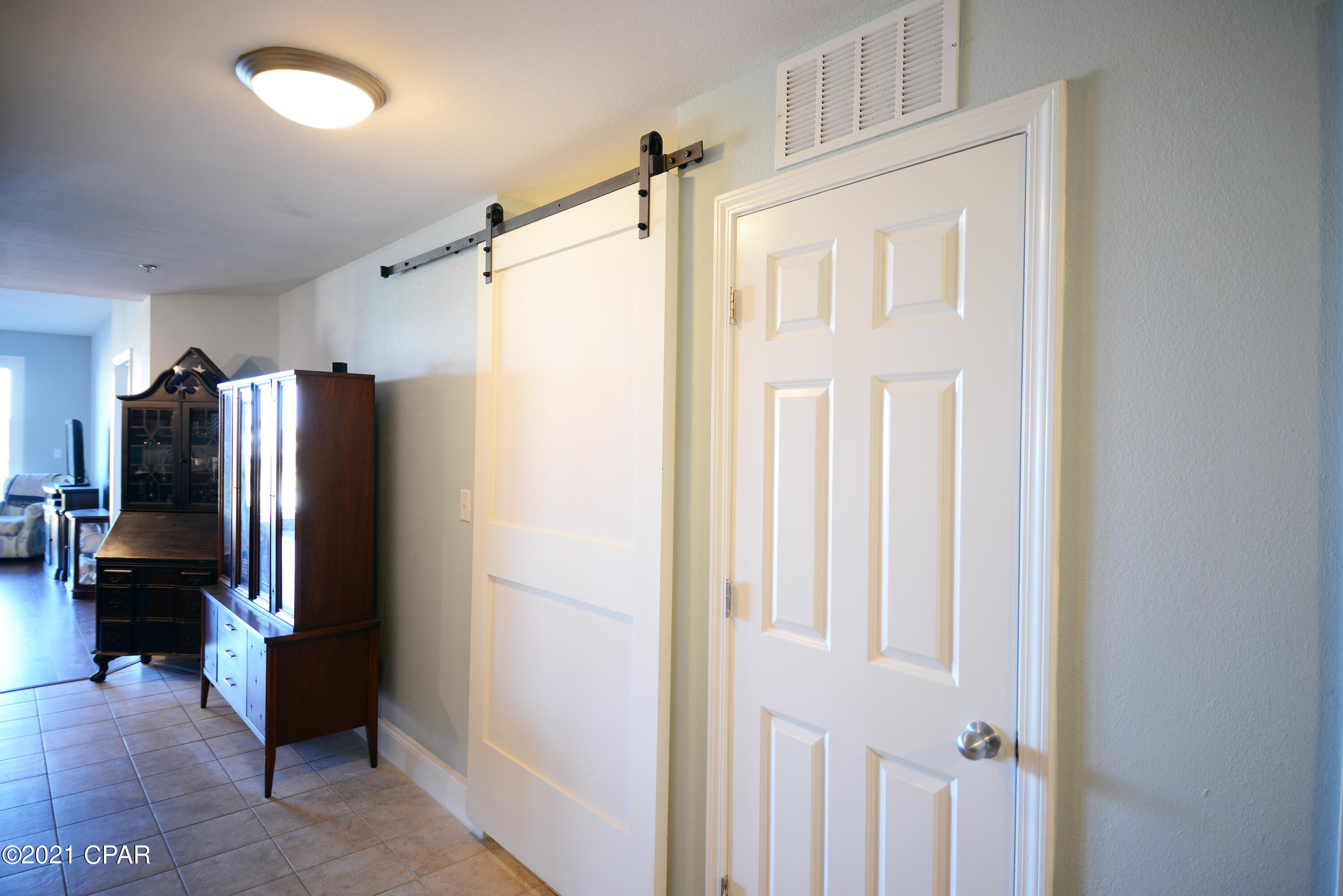 Laketown Wharf - Residential