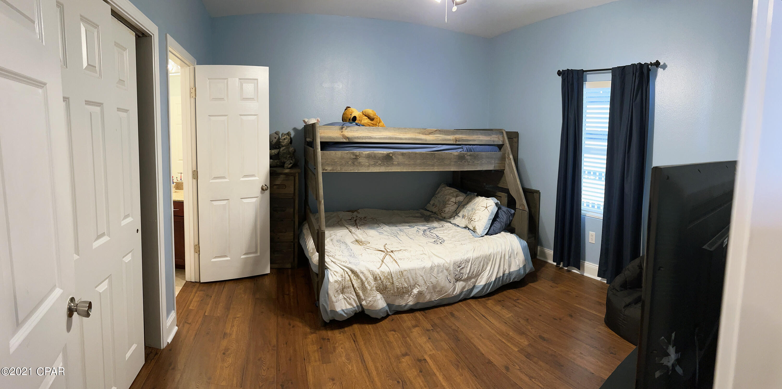 Laketown Wharf - Residential