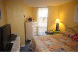 Pelican Walk - Residential