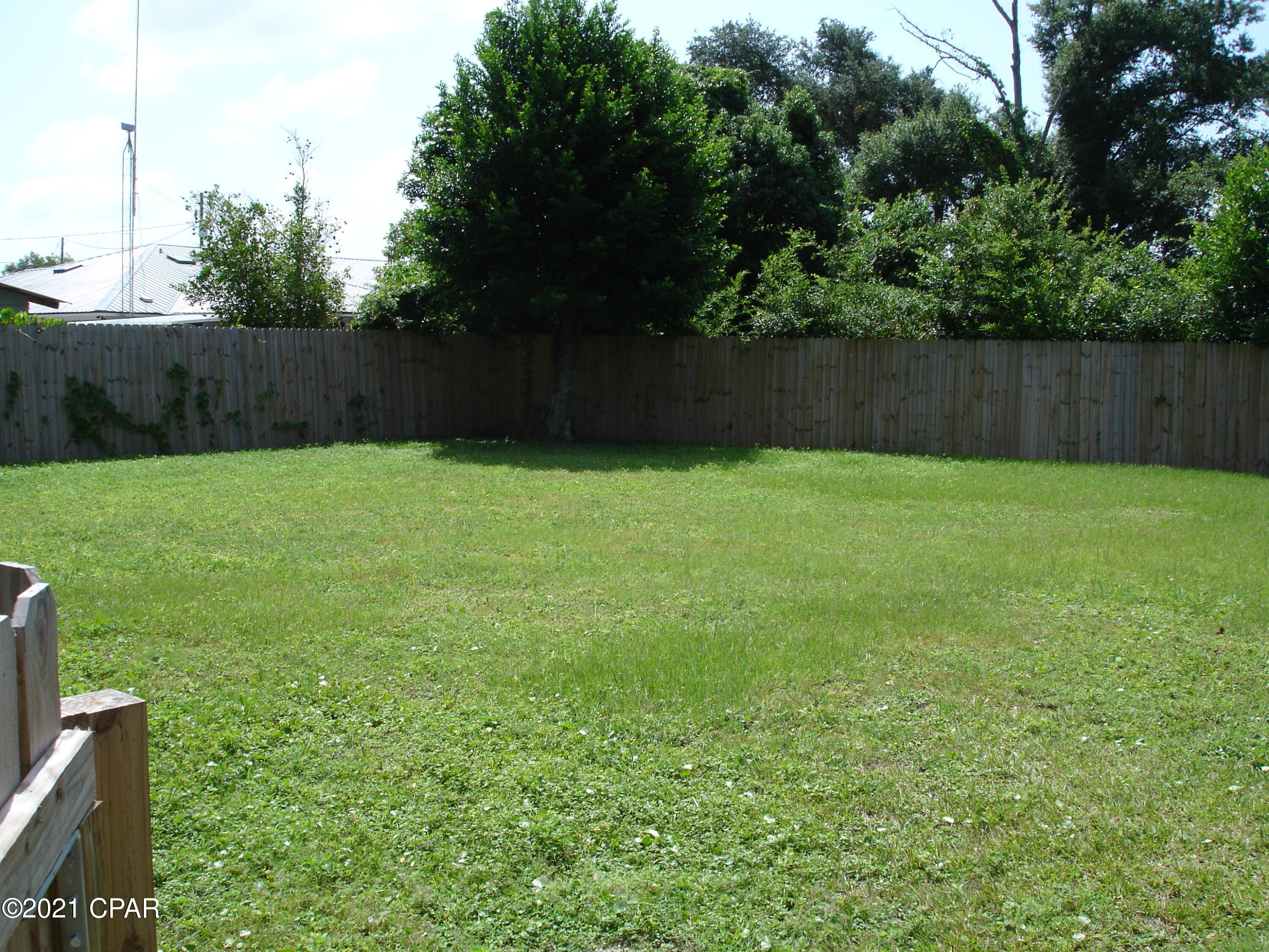 Keiths Bay Harbor Add - Residential Lease