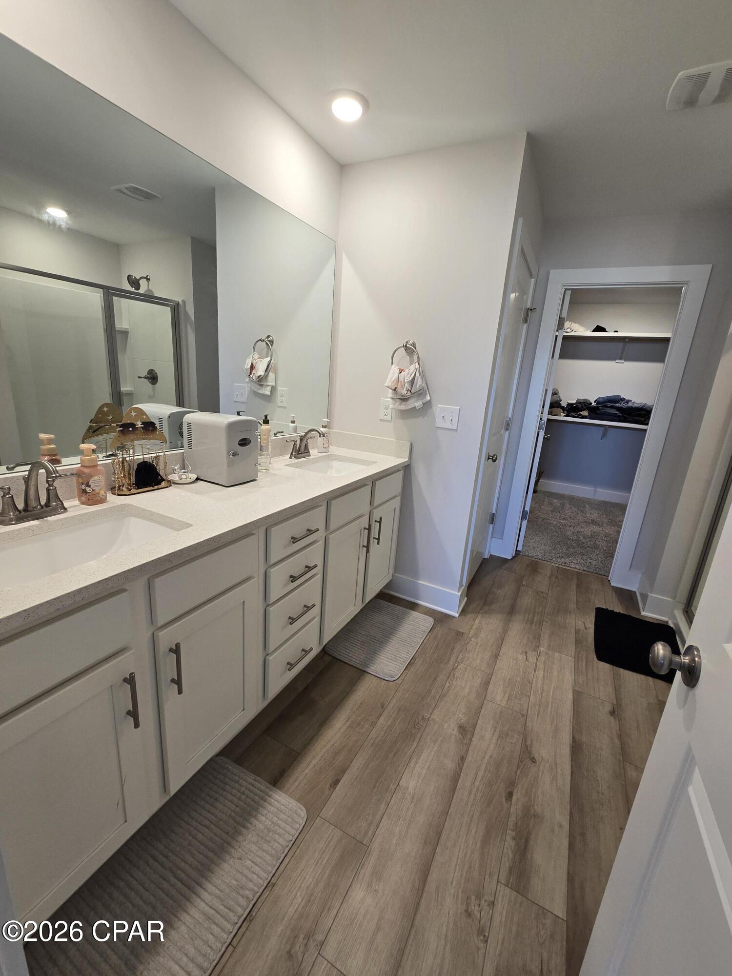 [No Recorded Subdiv] - Residential Lease