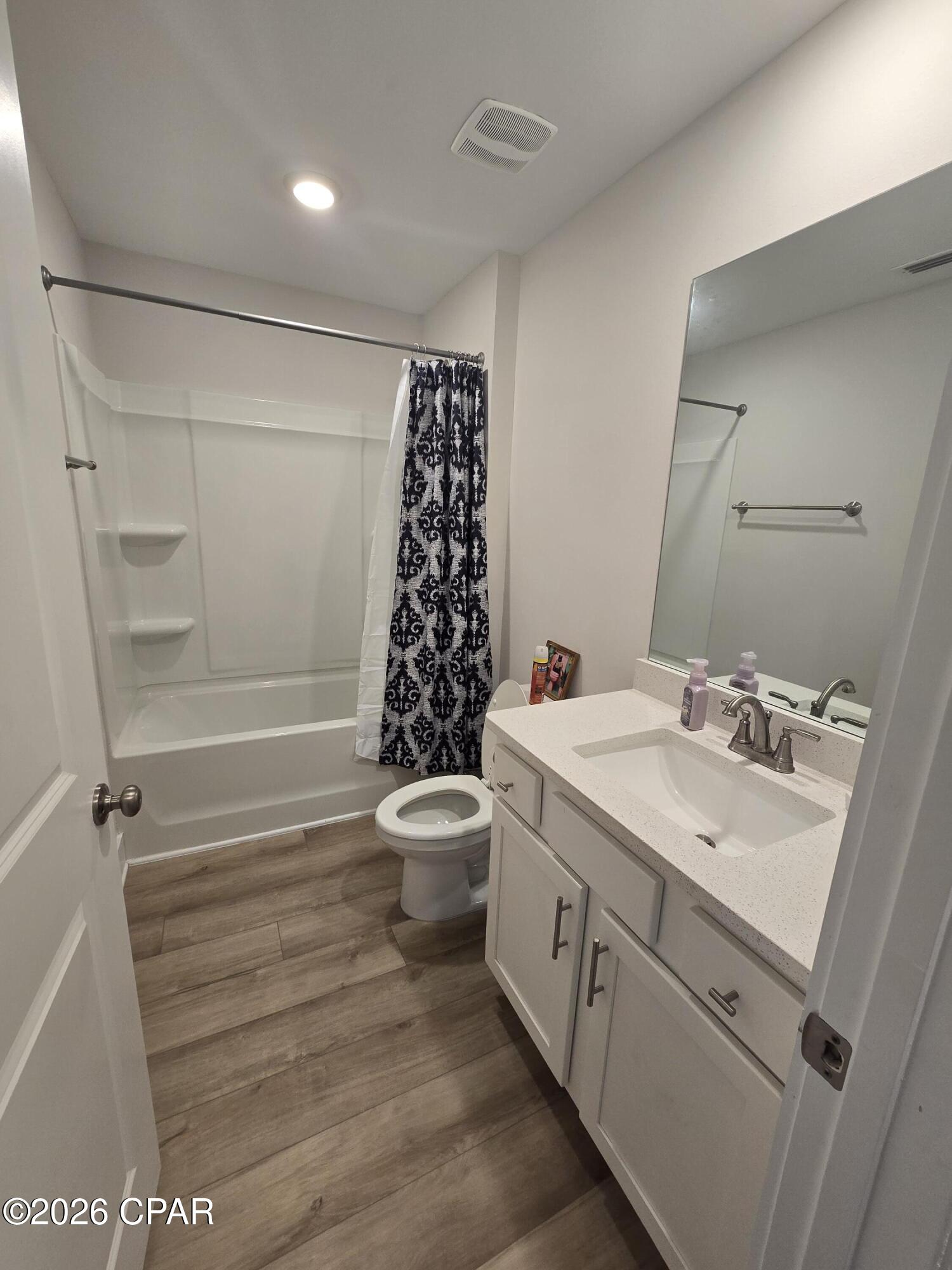 [No Recorded Subdiv] - Residential Lease