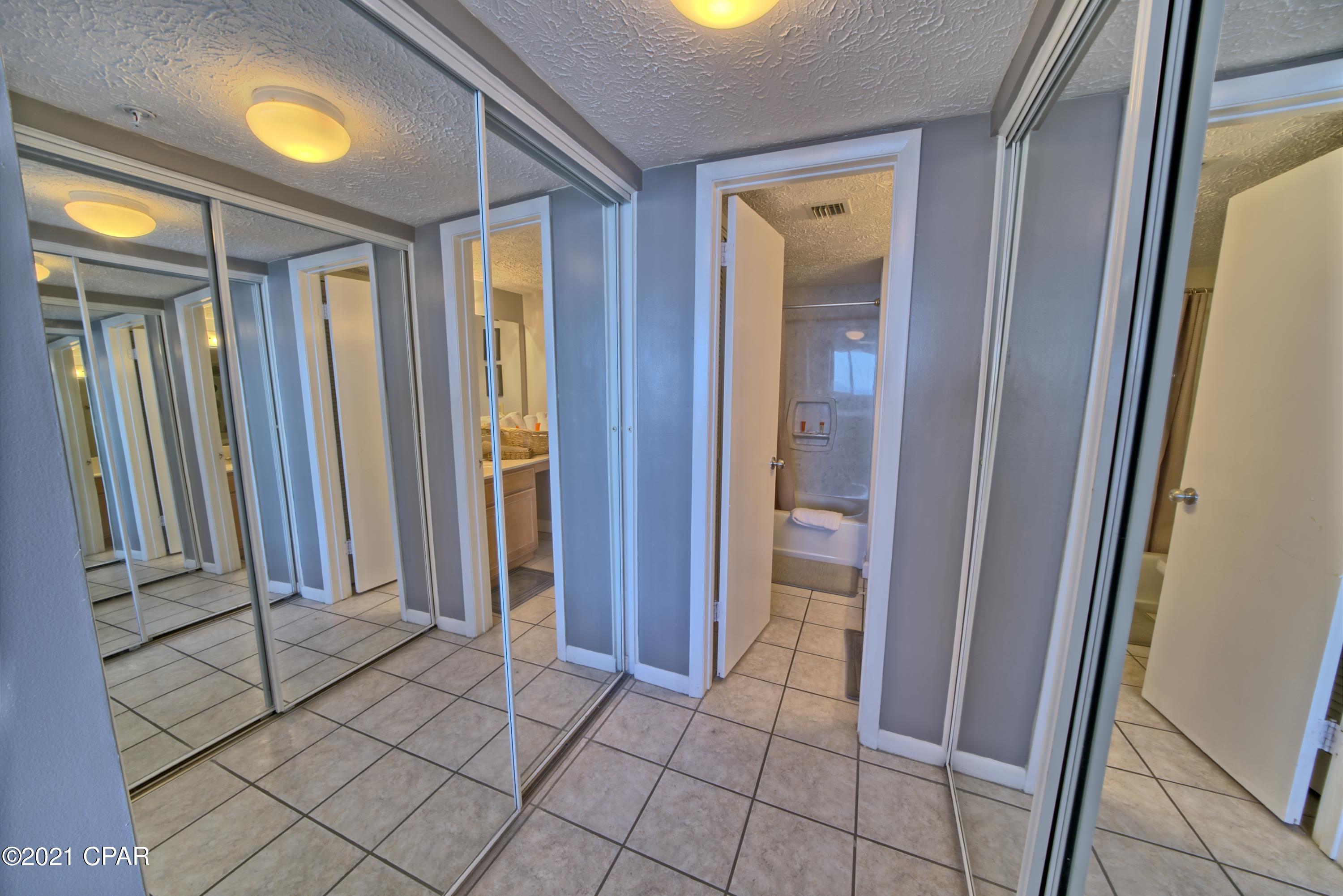 Summerhouse Of P.C. 1 - Residential